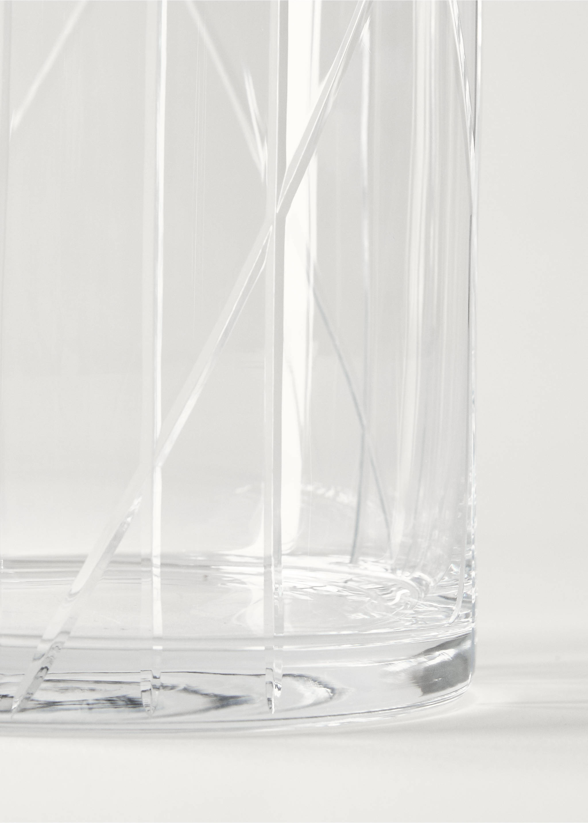 Hand-blown carved glass vase - Details of the article 2, Ice Grey. Ref: 87092976-00.