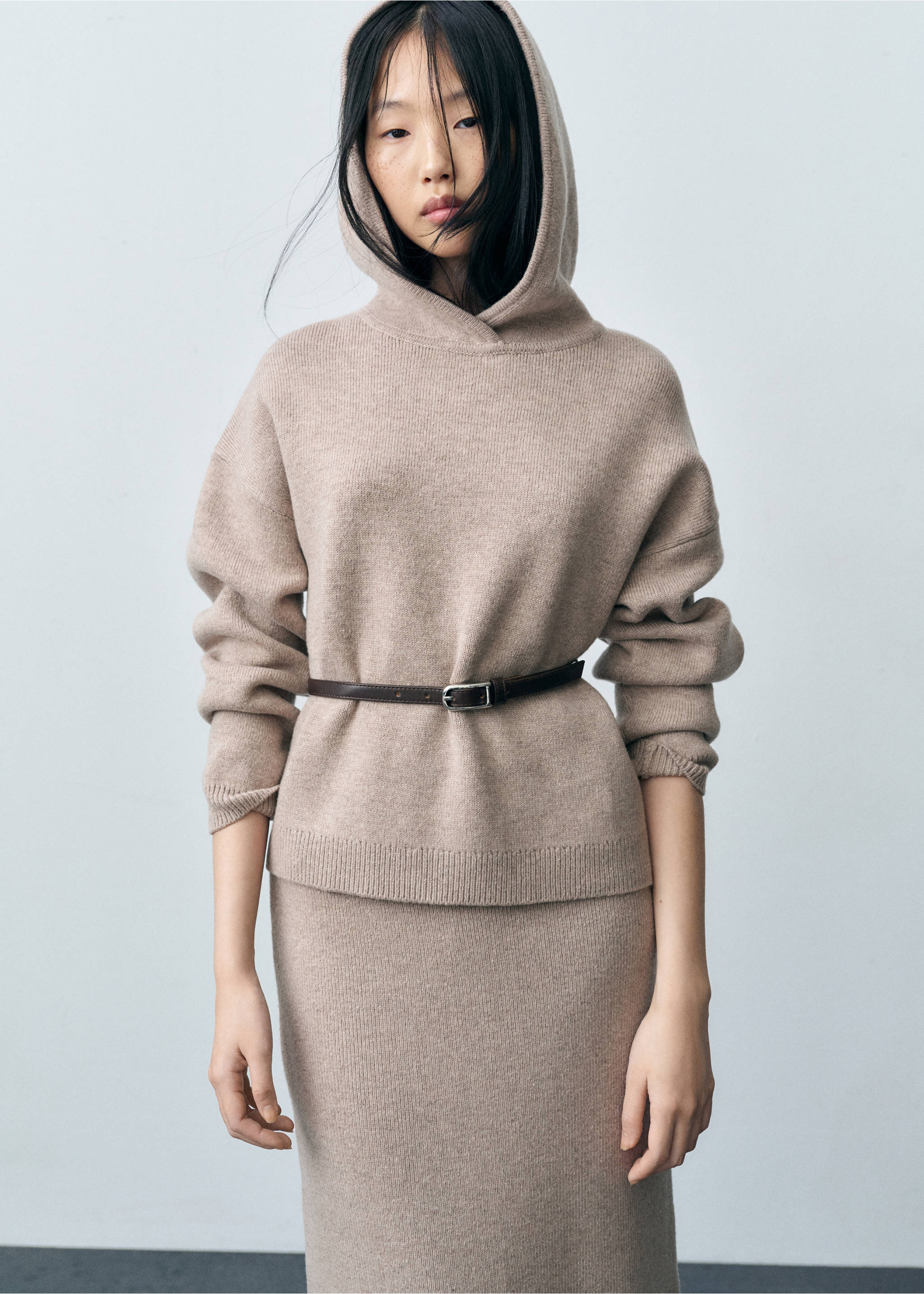 Jupe midi laine mélangée - Détail de l'article 1, Sable. Ref: 87093282-00.