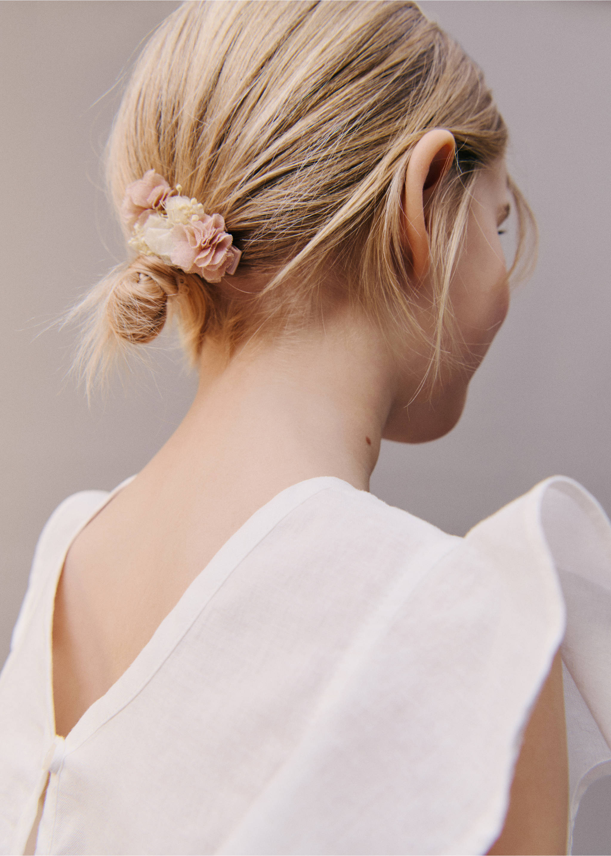 2er-Pack Haarclips mit Blumenverzierung - Detail des Artikels 5, Zartrosa. Ref: 87093647-00.