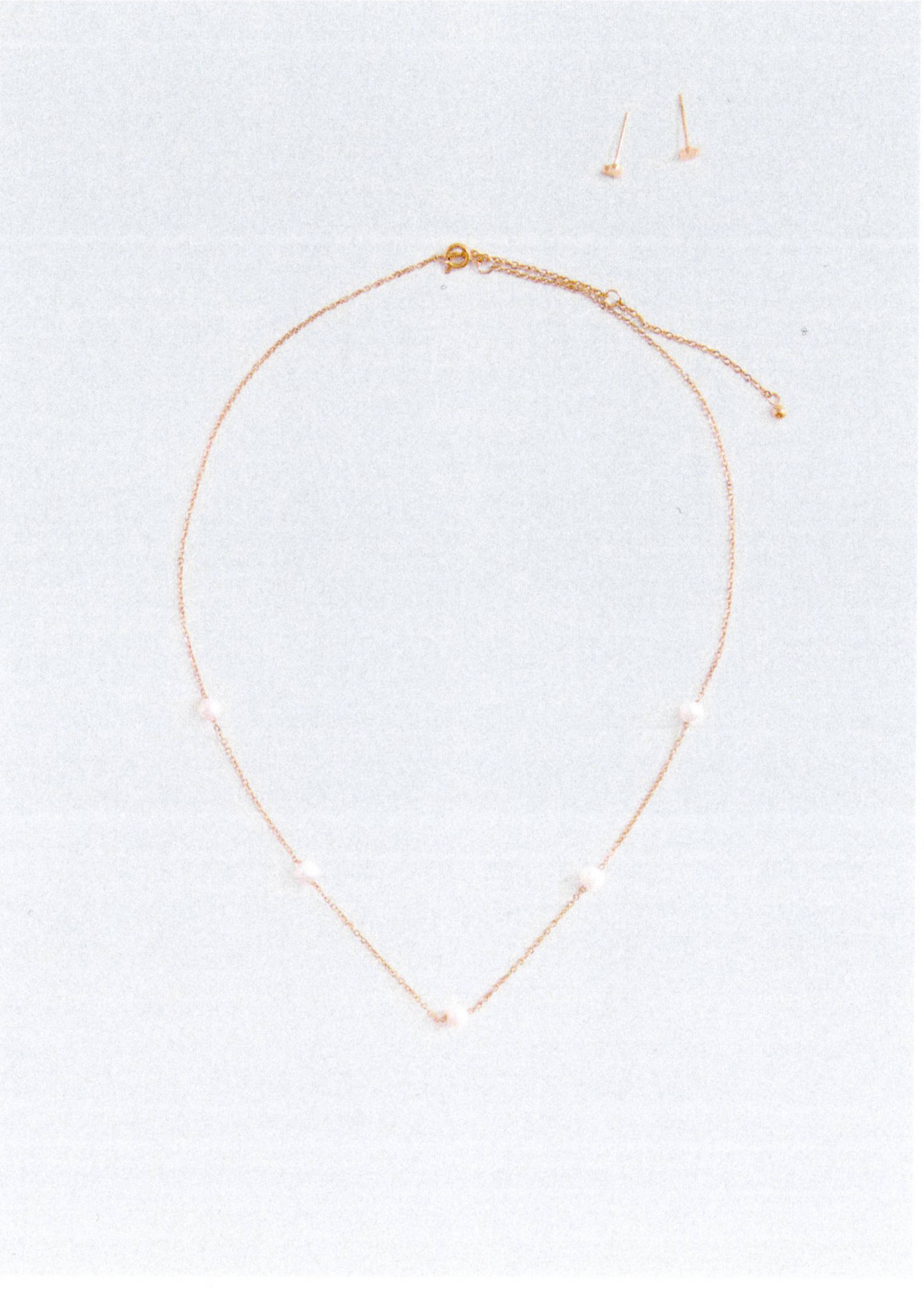 Set van ketting en oorbellen - Detail van het artikel 5, Goud. Ref: 87093650-00.