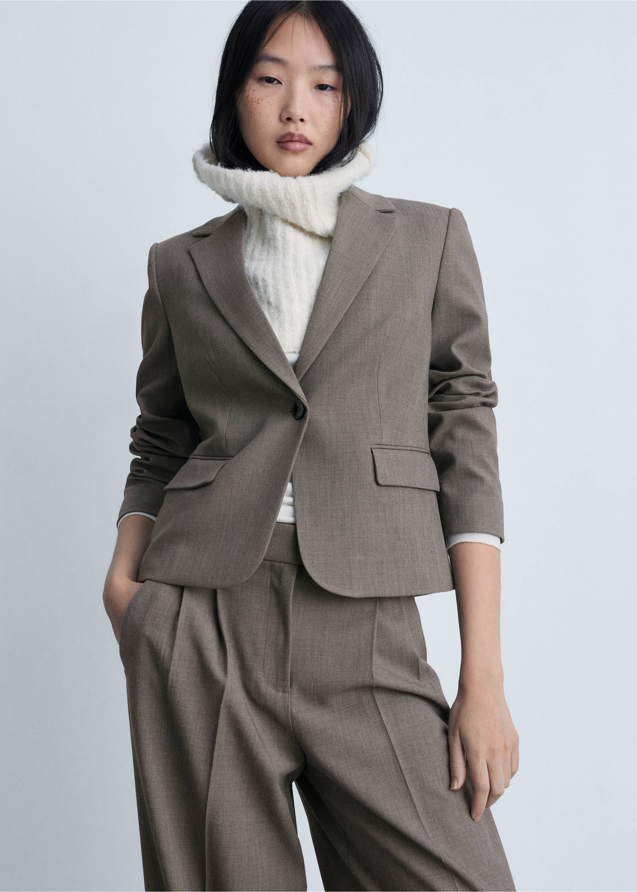 Wide leg suit trousers - Details of the article 1, Brown. Ref: 87093651-00.