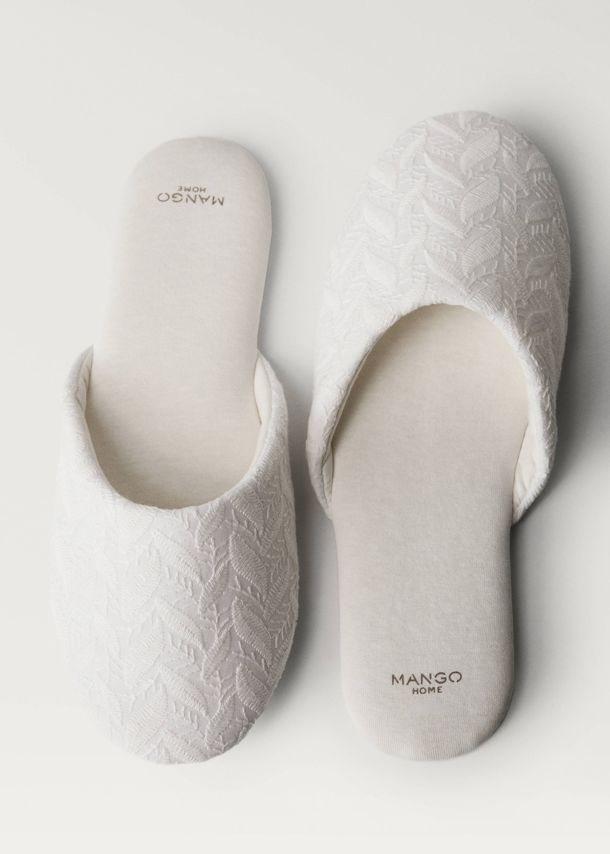 Embroidered cotton slippers - Details of the article 3