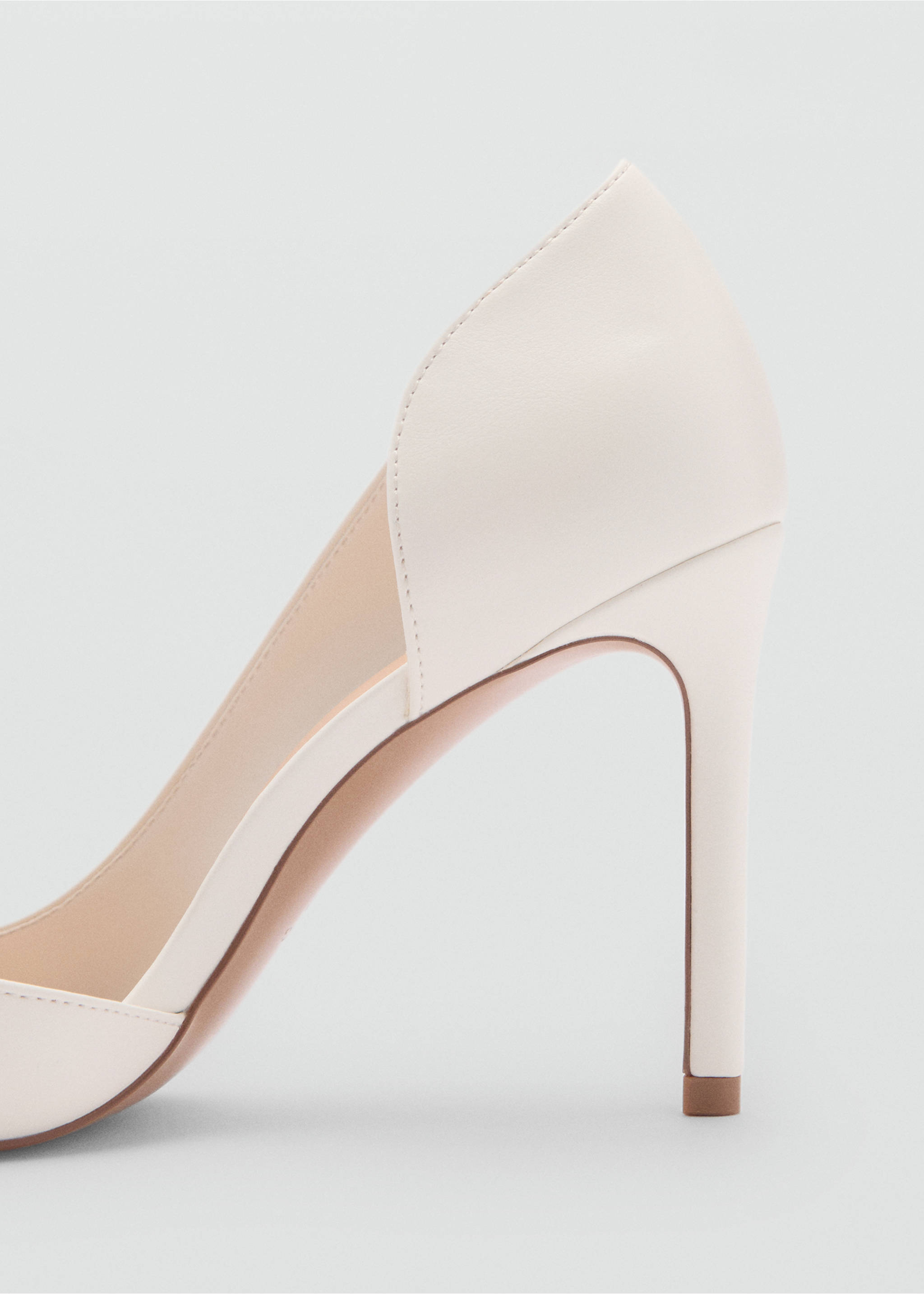 Asymmetrical heeled shoes - Details of the article 1, White. Ref: 87094067-00.