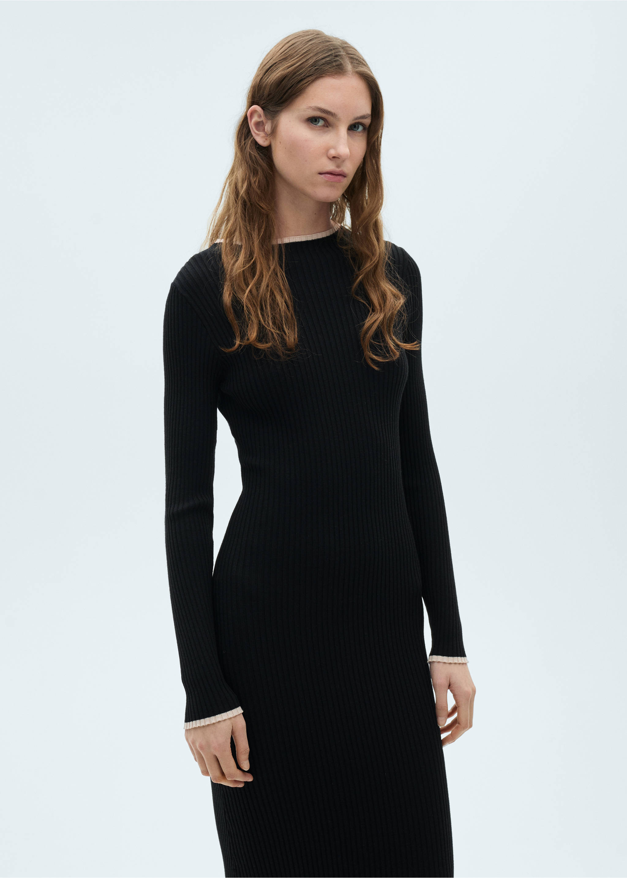 Contrast ribbed knit dress - Medium plane, Black. Ref: 87094077-00.