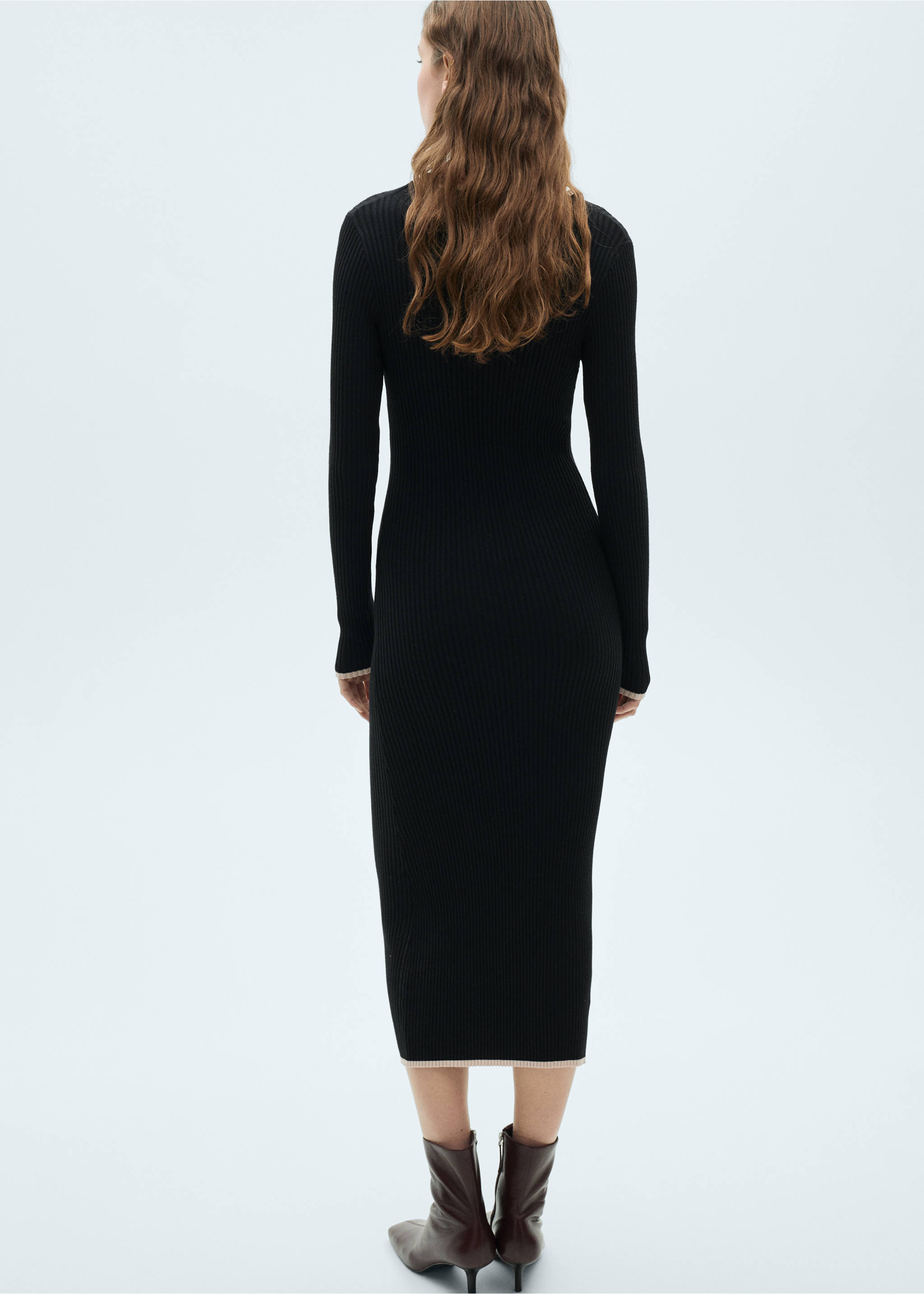 Contrast ribbed knit dress - Reverse of the article, Black. Ref: 87094077-00.