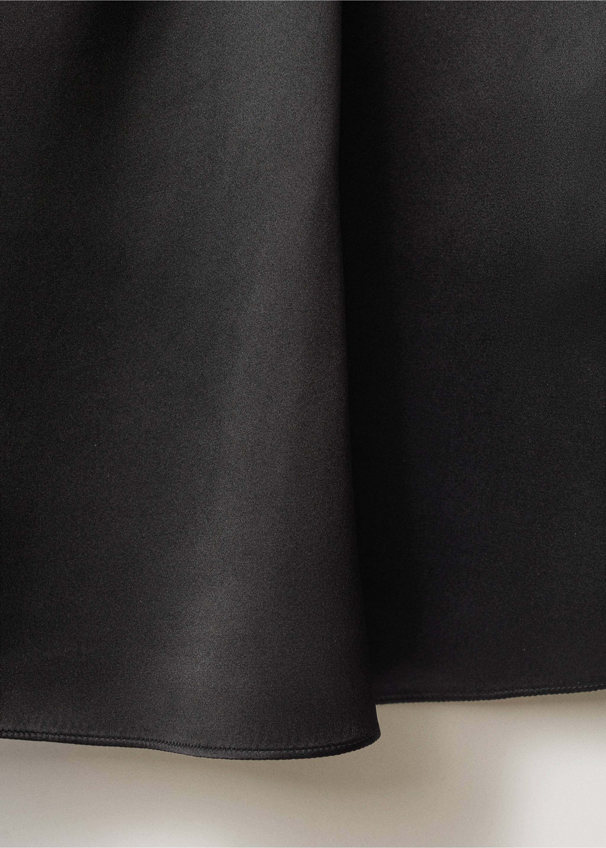 Silk top with straps - Details of the article 0, Black. Ref: 87094080-00.