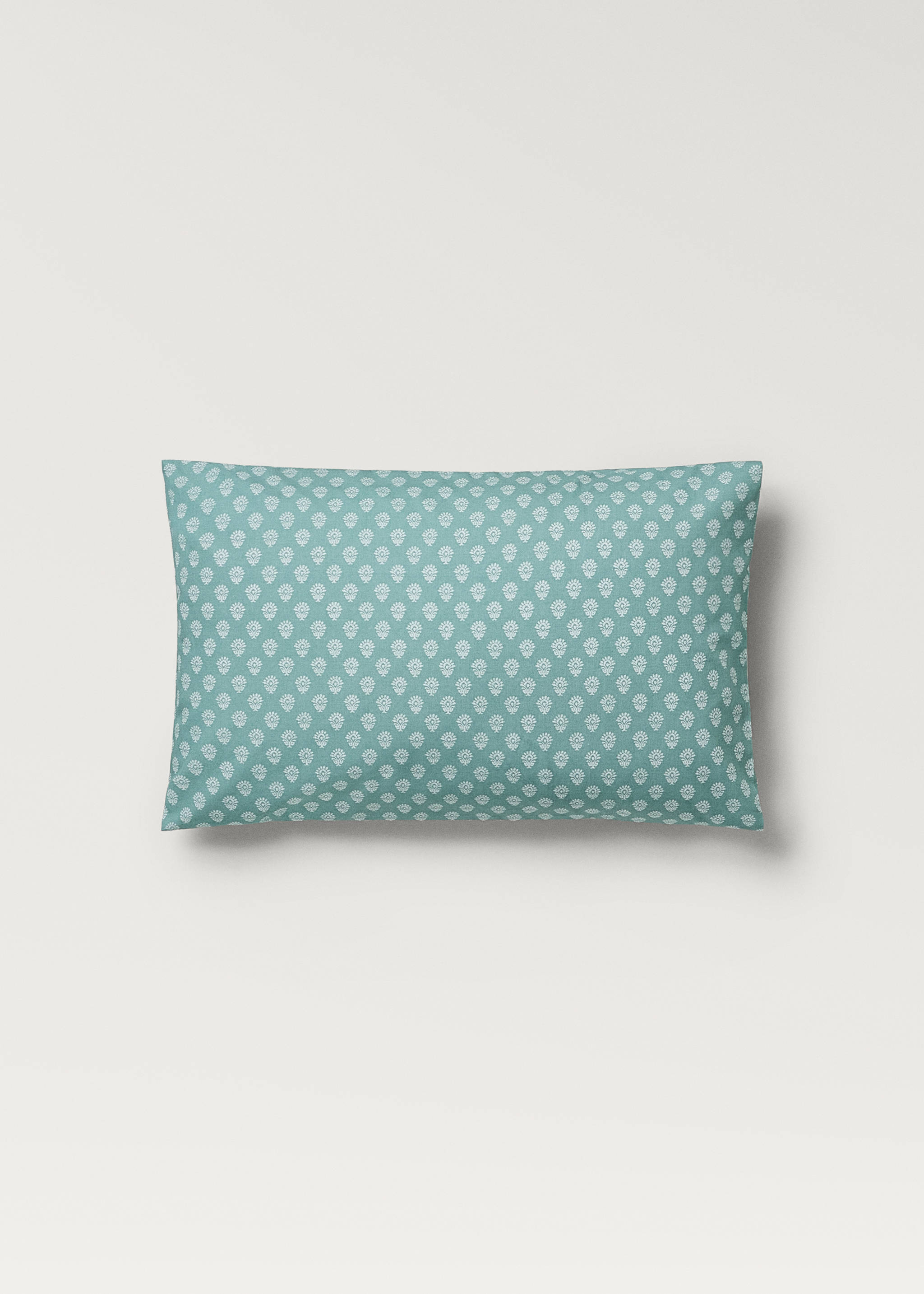 Children’s cotton percale pillowcase with small flowers 30x50 cm - Article without model