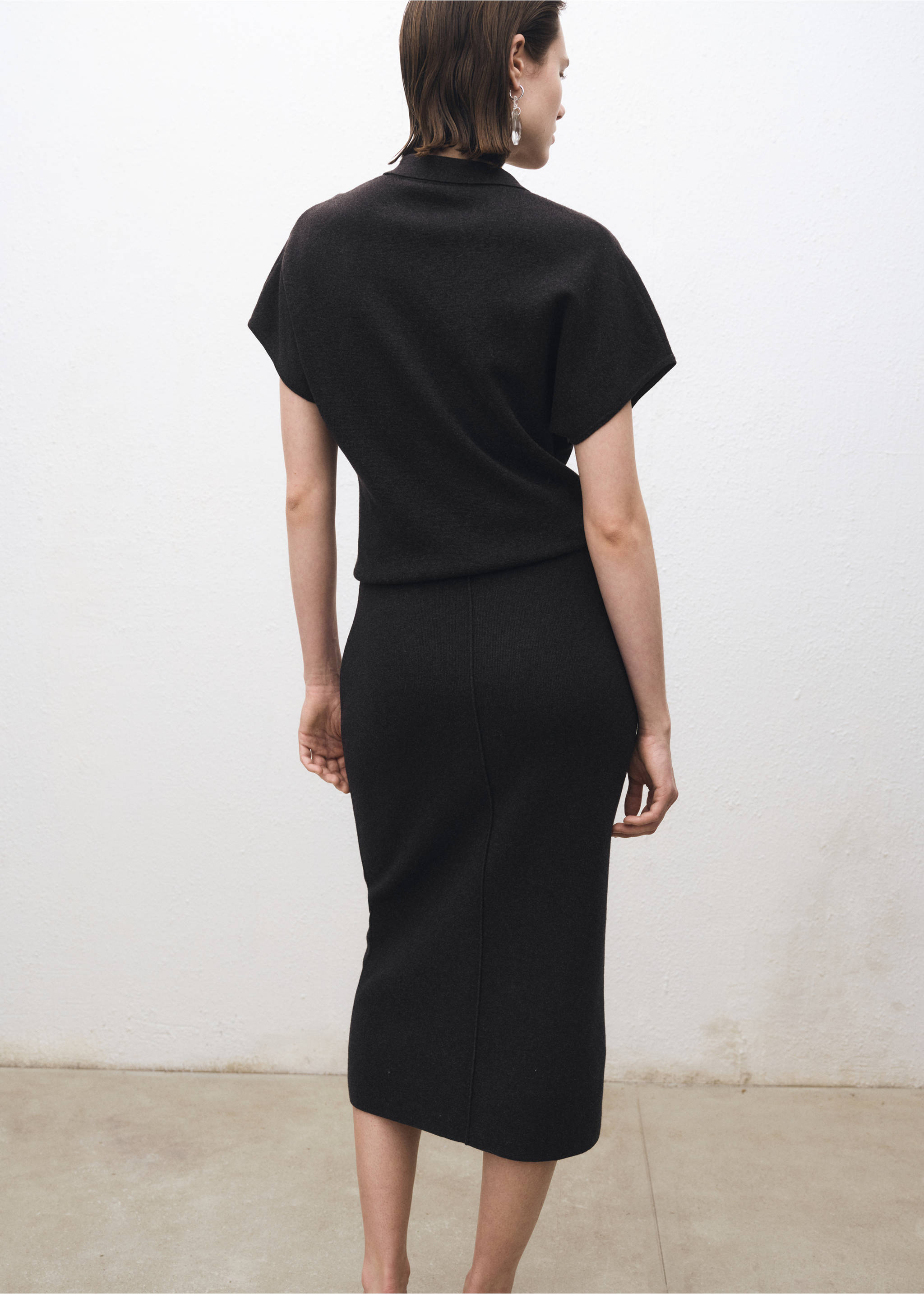 Wool-blend midi-skirt - Reverse of the article, Charcoal. Ref: 87094087-00.