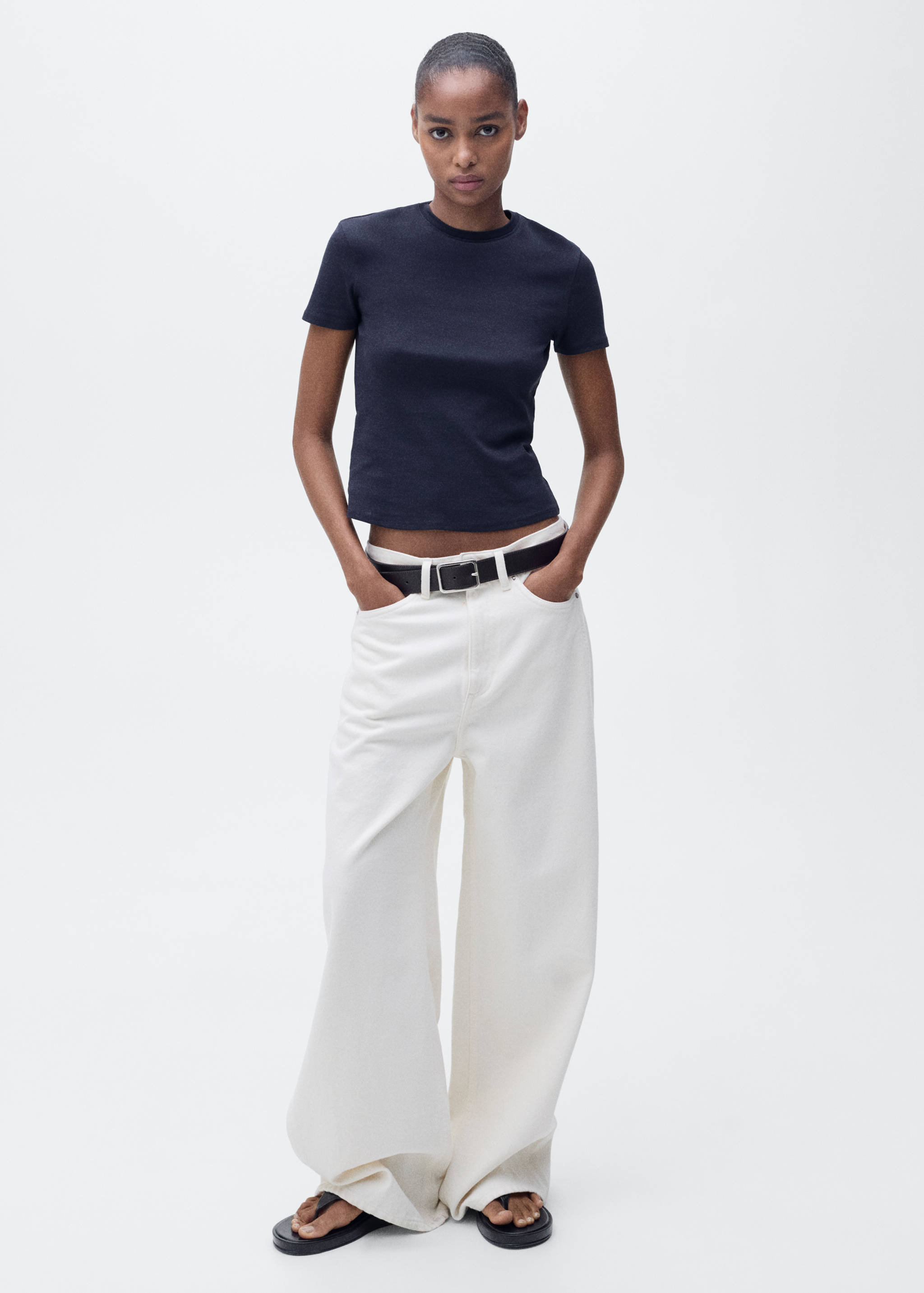 Tailliertes Baumwoll-T-Shirt - Allgemeine Ansicht