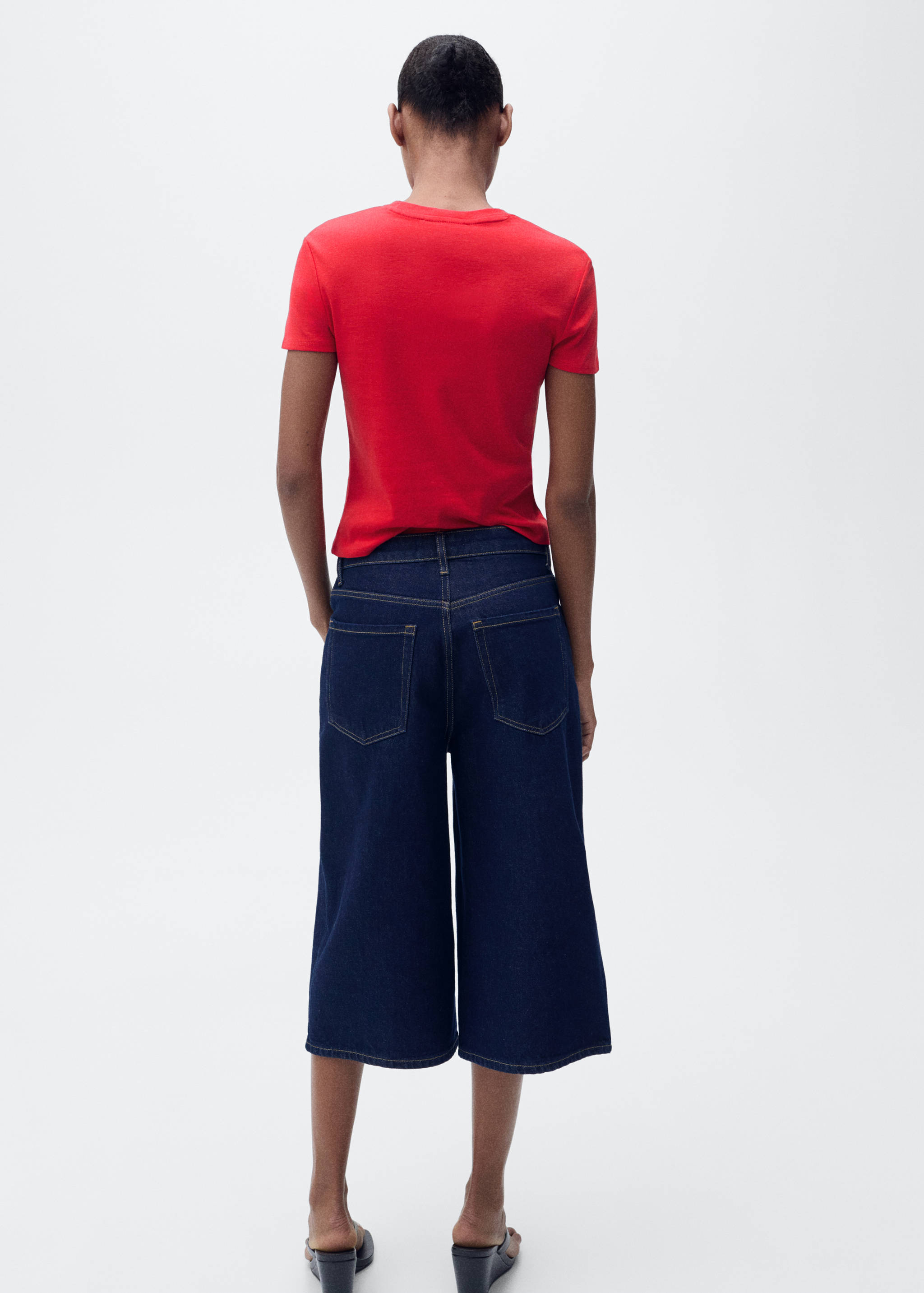 Tailliertes Baumwoll-T-Shirt - Rückseite des Artikels