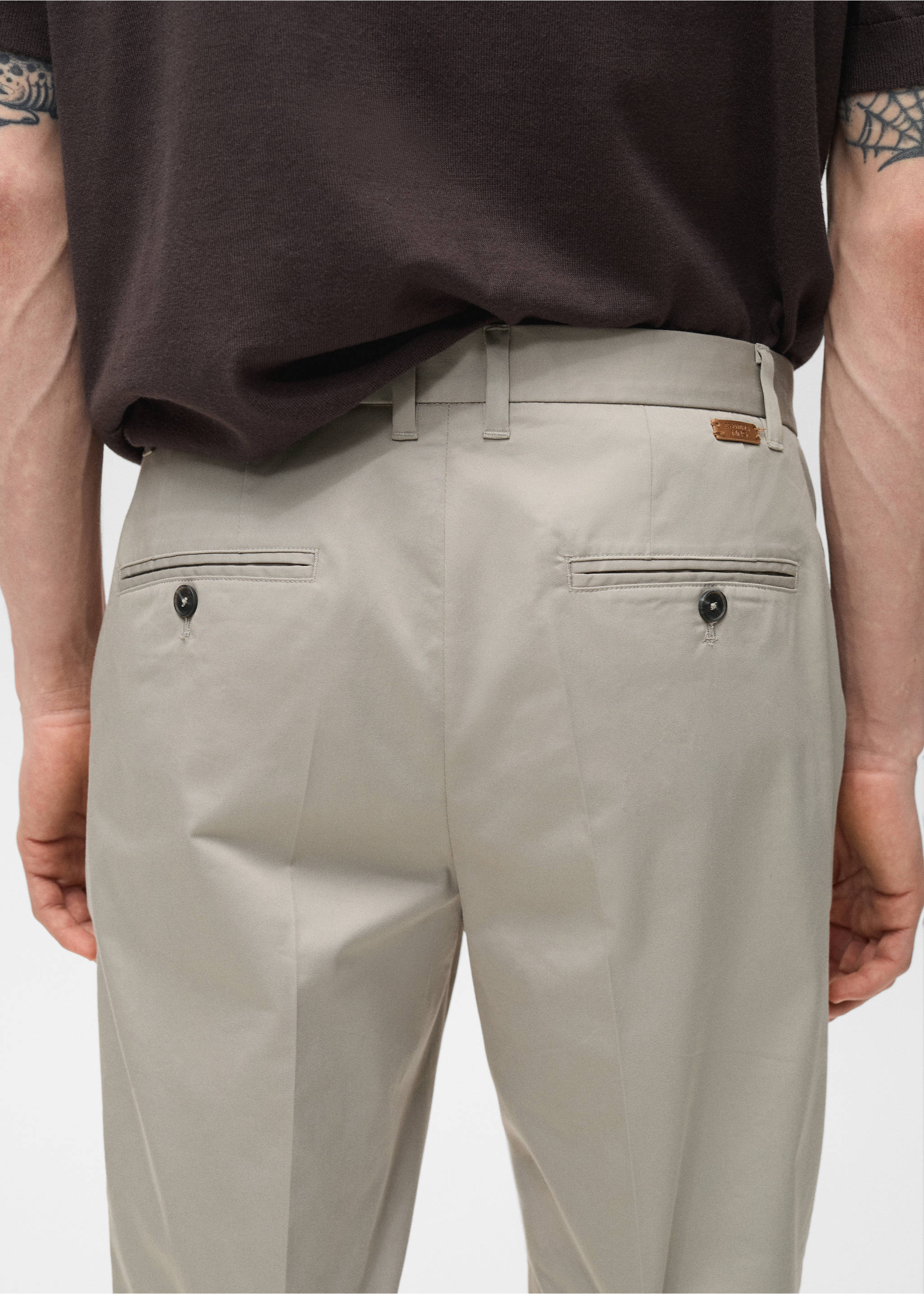 Dublino slim-fit chino - Detail van het artikel 6, IJsgrijs. Ref: 87094387-00.