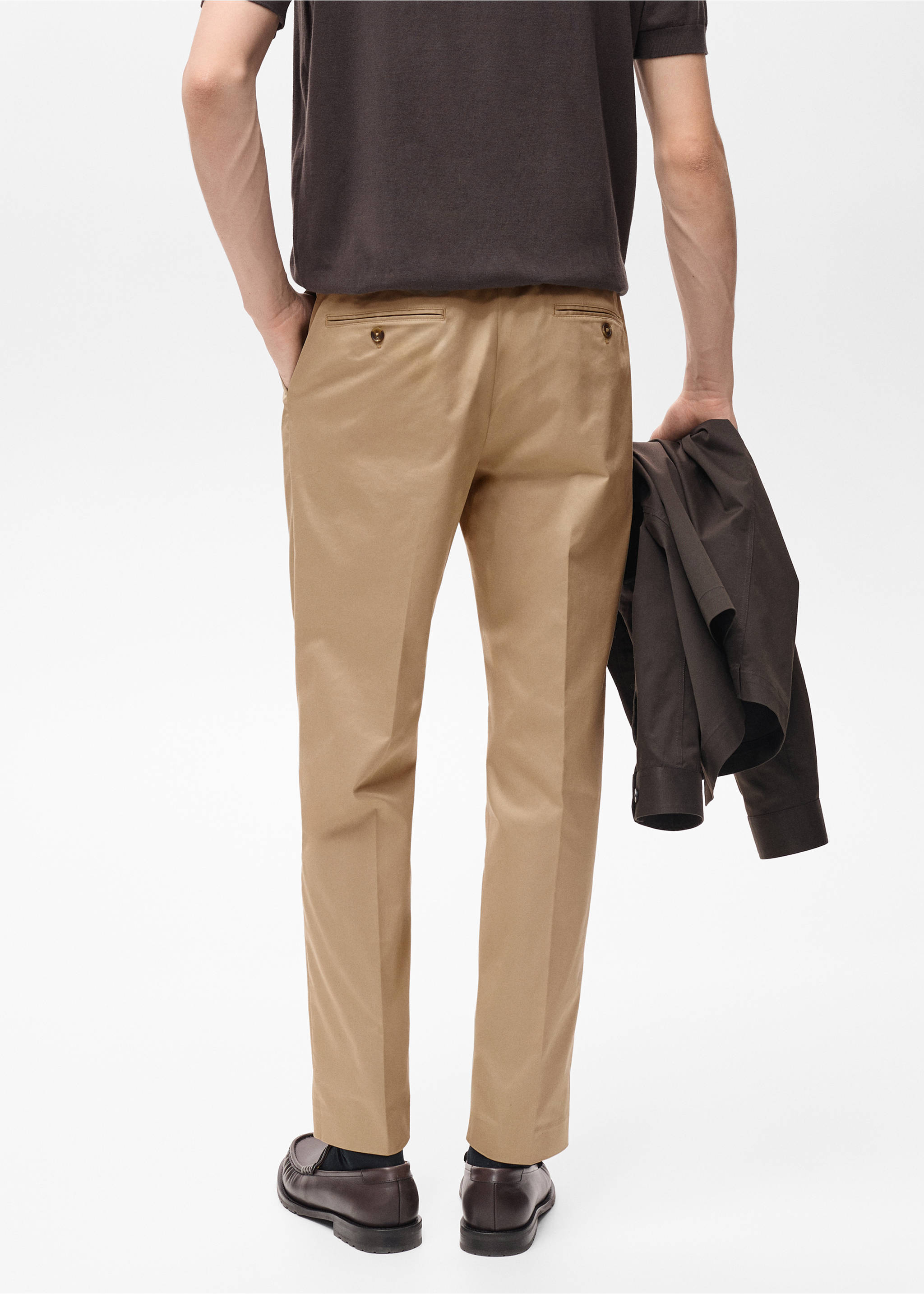 Kalhoty Dublino slim fit stylu chino - Zadní strana zboží, Středně hnědá. Ref: 87094387-00.