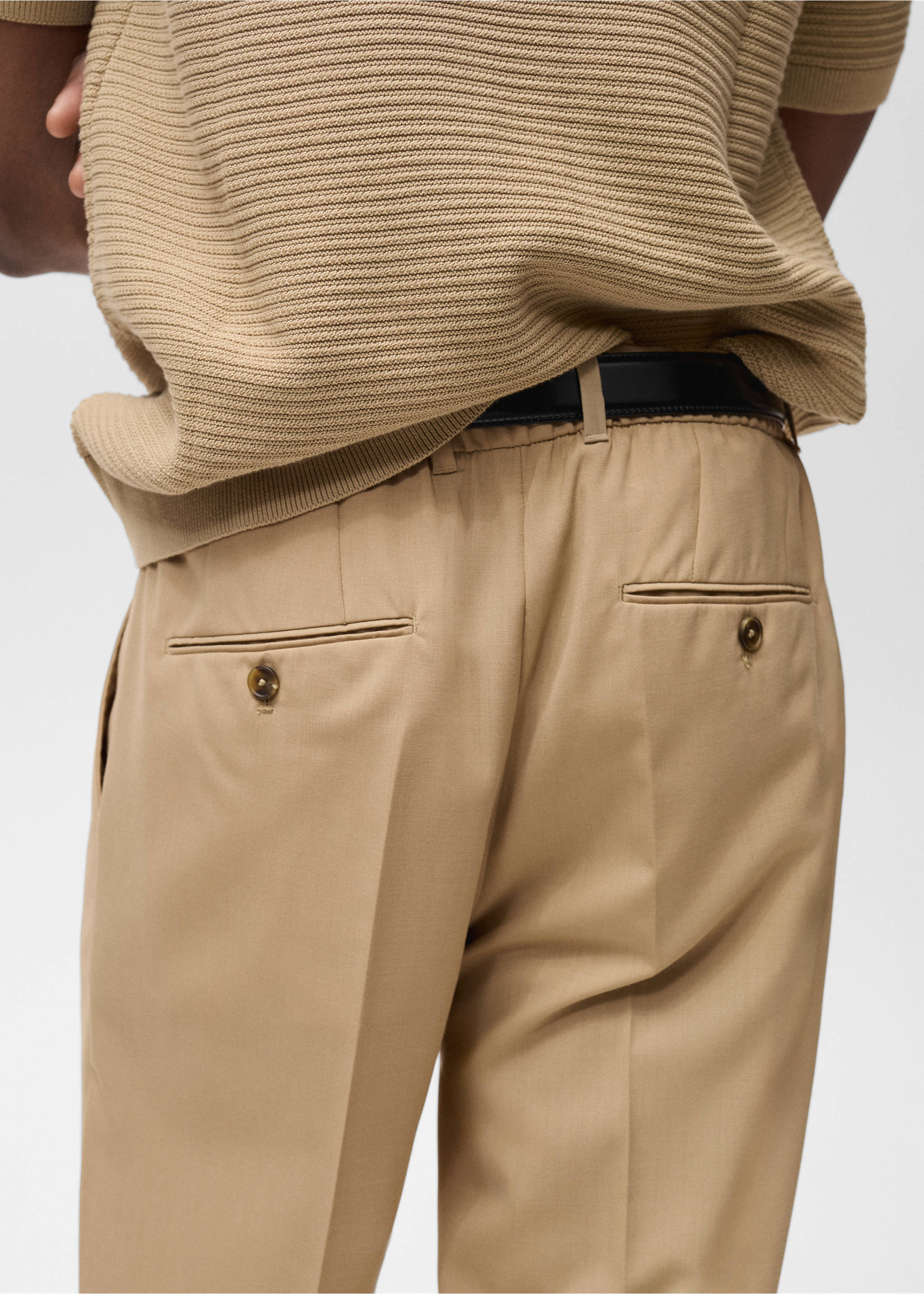 Slim-fit pleated cool wool trousers - Details of the article 6, Medium Brown. Ref: 87094388-00.