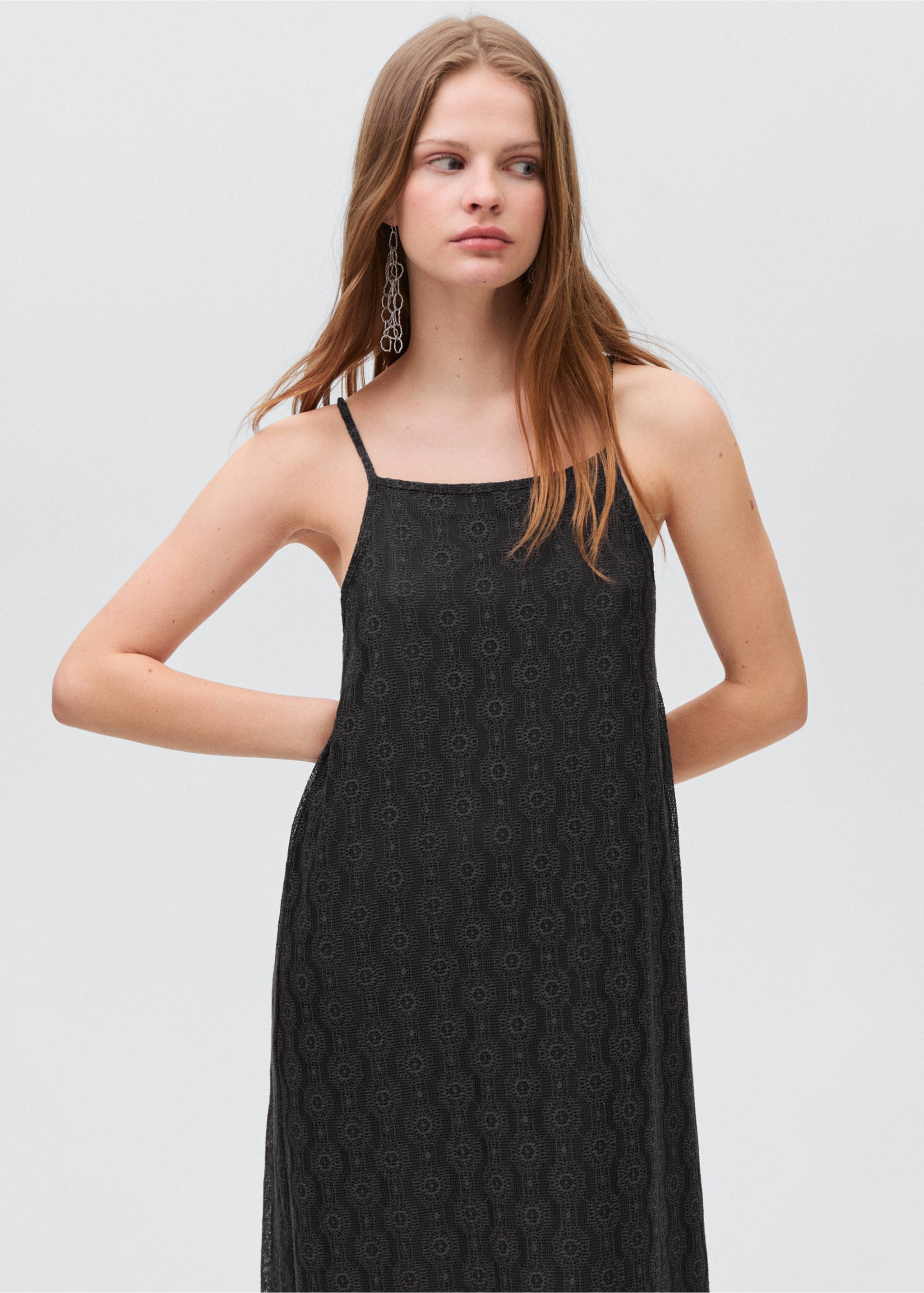 Vestido largo encaje - Plano medio, Gris antracita. Ref: 87094412-00.