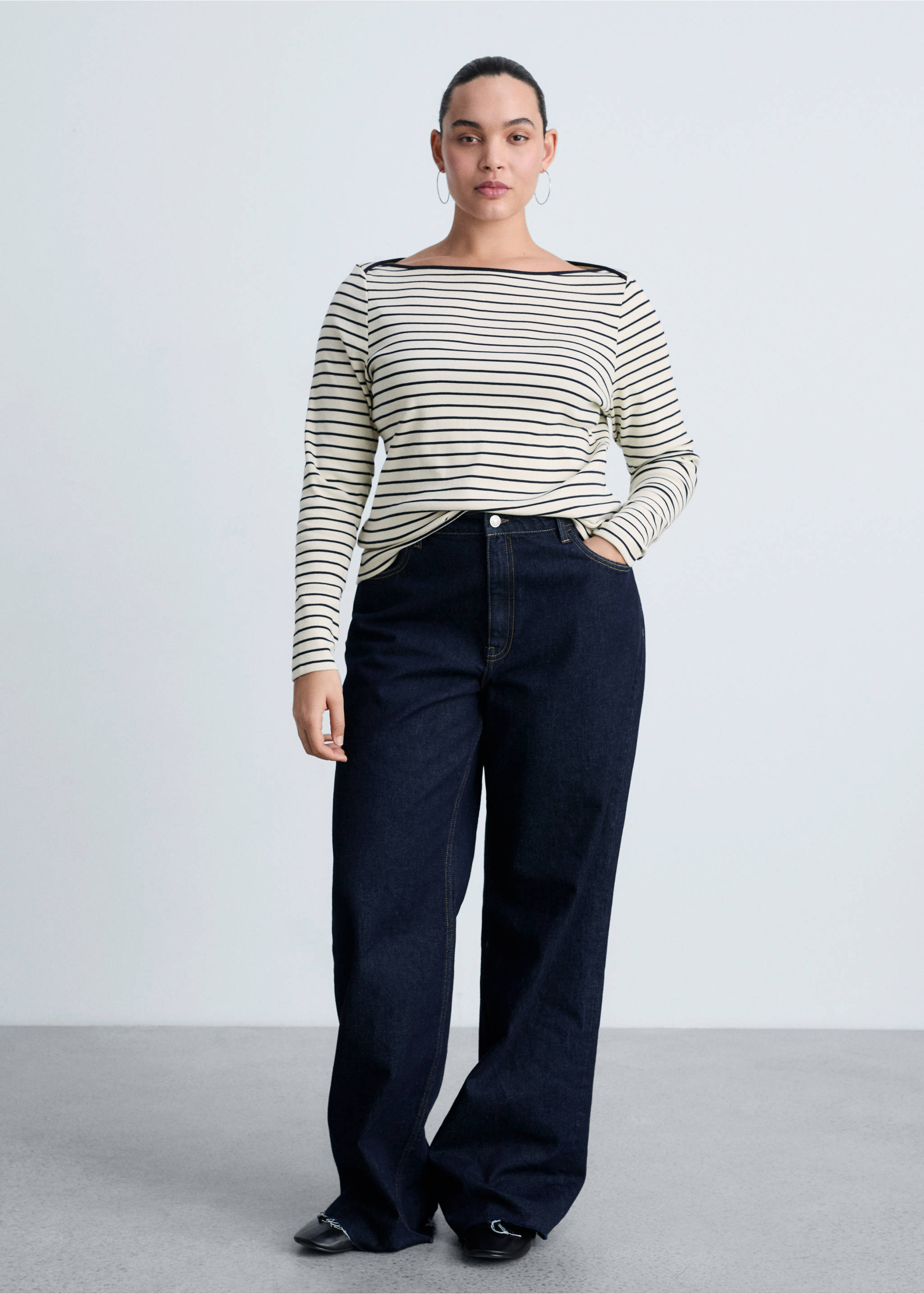 Striped boat-neck t-shirt - Details of the article 3, Off White. Ref: 87094416-00.