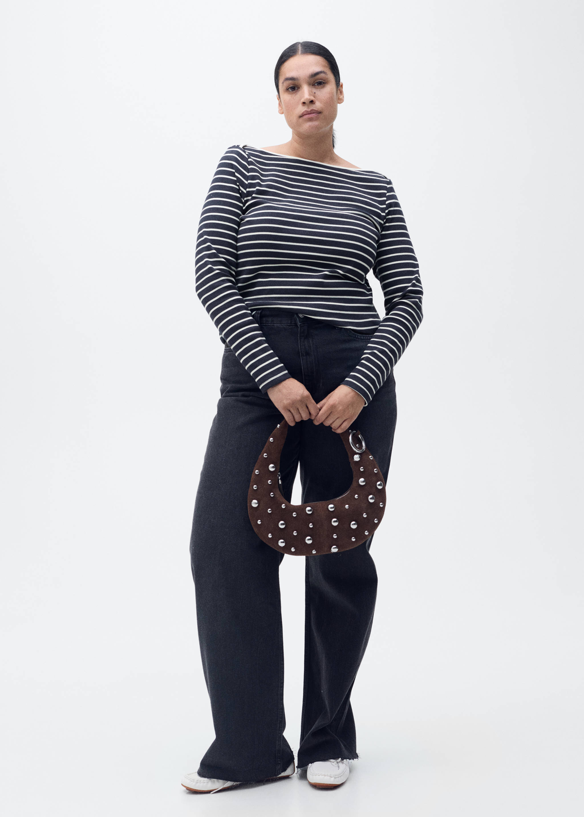 Gestreiftes T-Shirt mit Bateau-Ausschnitt - Detail des Artikels 3