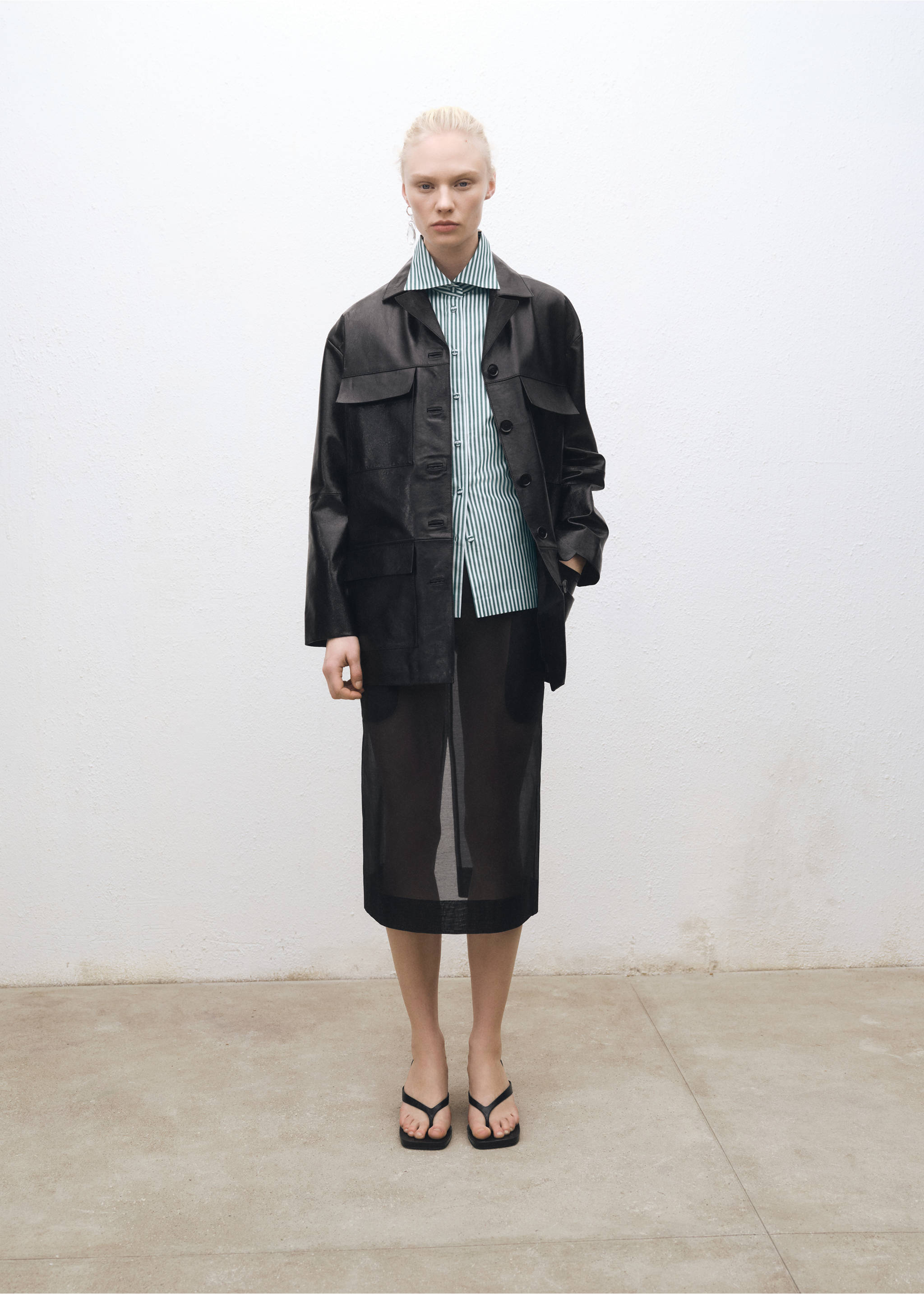 Falda midi seda semitransparente - Plano general, Negro. Ref: 87094418-00.