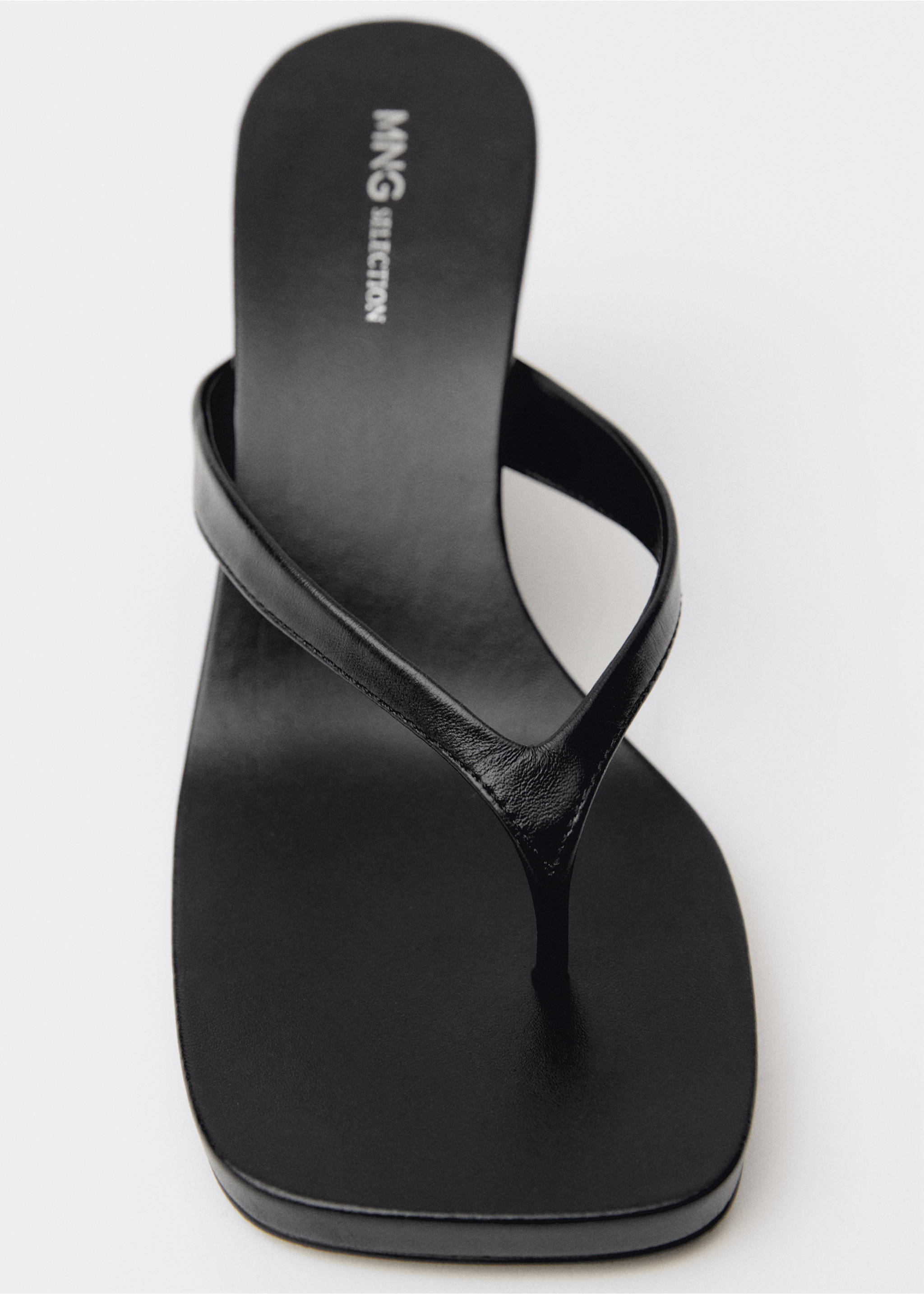 Wedge leather sandals - Details of the article 2, Black. Ref: 87094422-00.