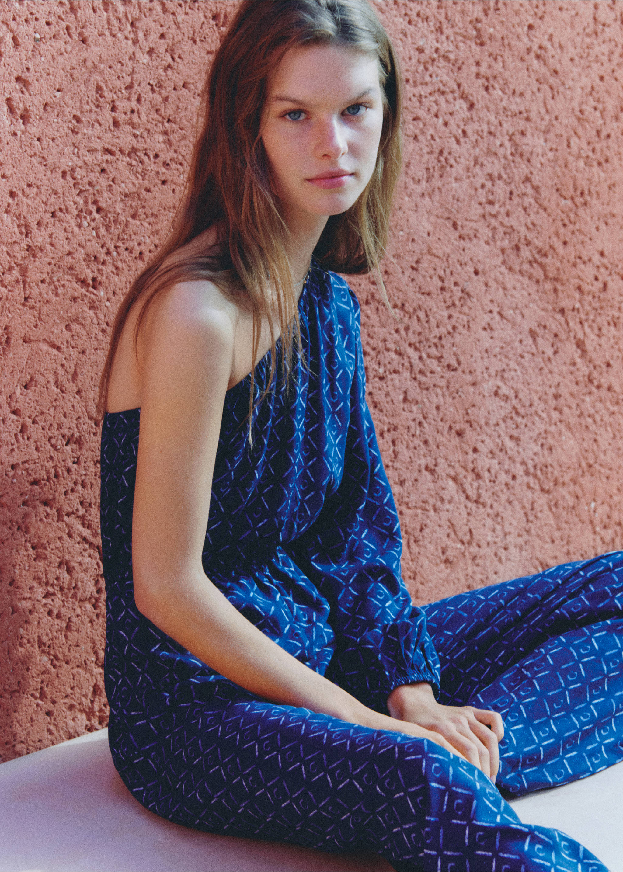 Mono largo asimétrico - Detalle del artículo 5, Azul marino oscuro. Ref: 87094787-00.