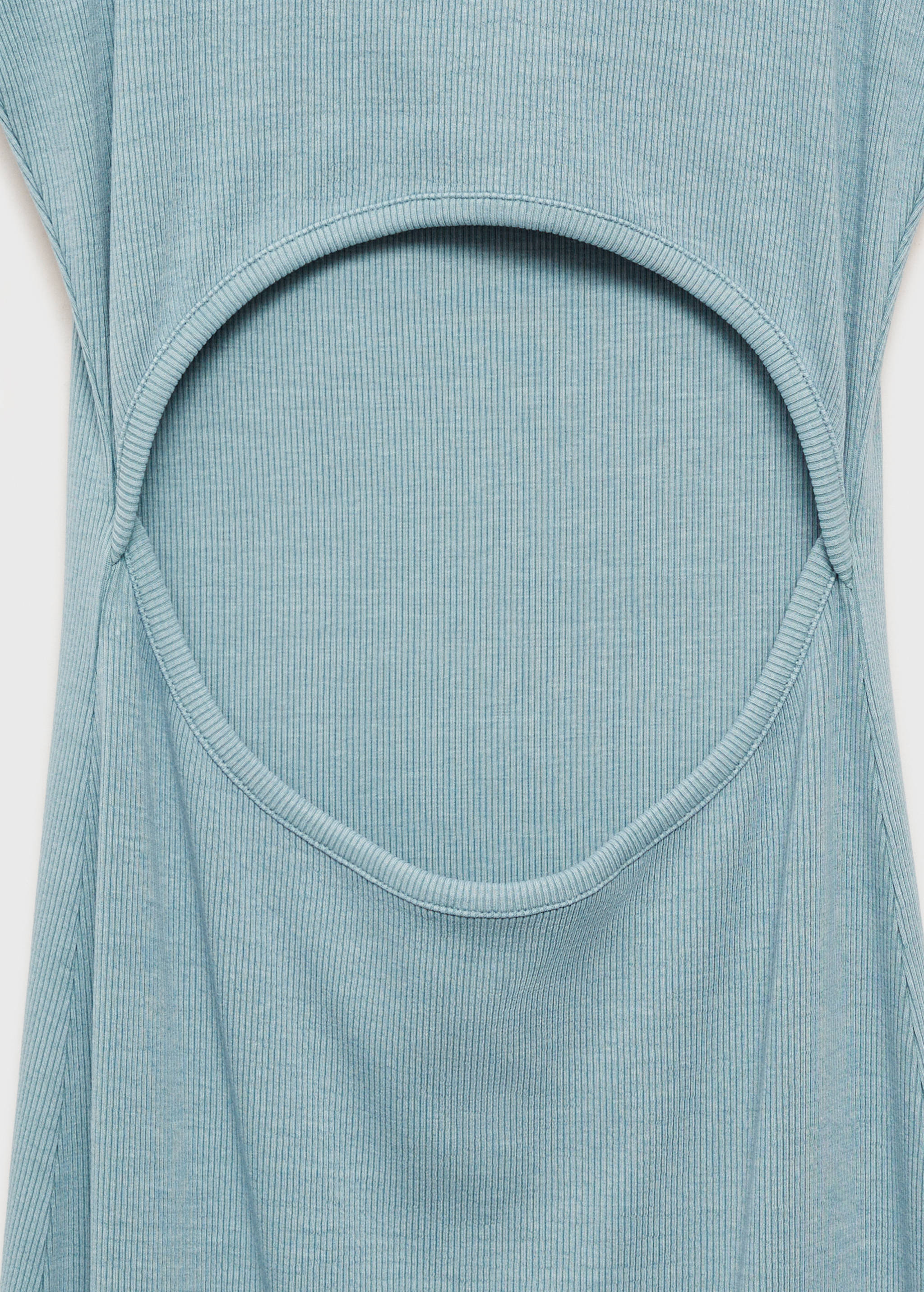 Robe ouverte dans le dos - Détail de l'article 8