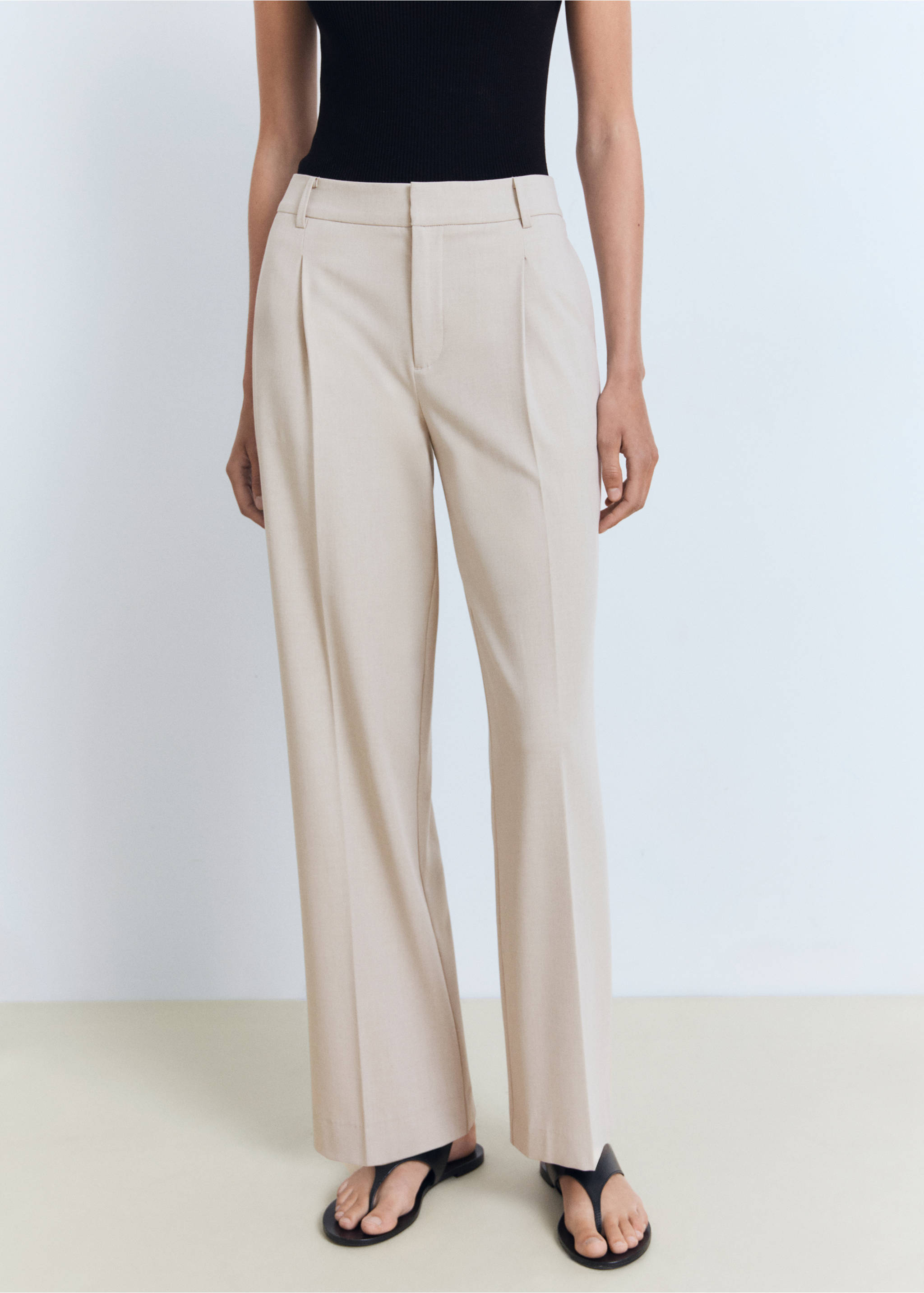 Pantalon droit pinces - Détail de l'article 6, Beige. Ref: 87094799-00.