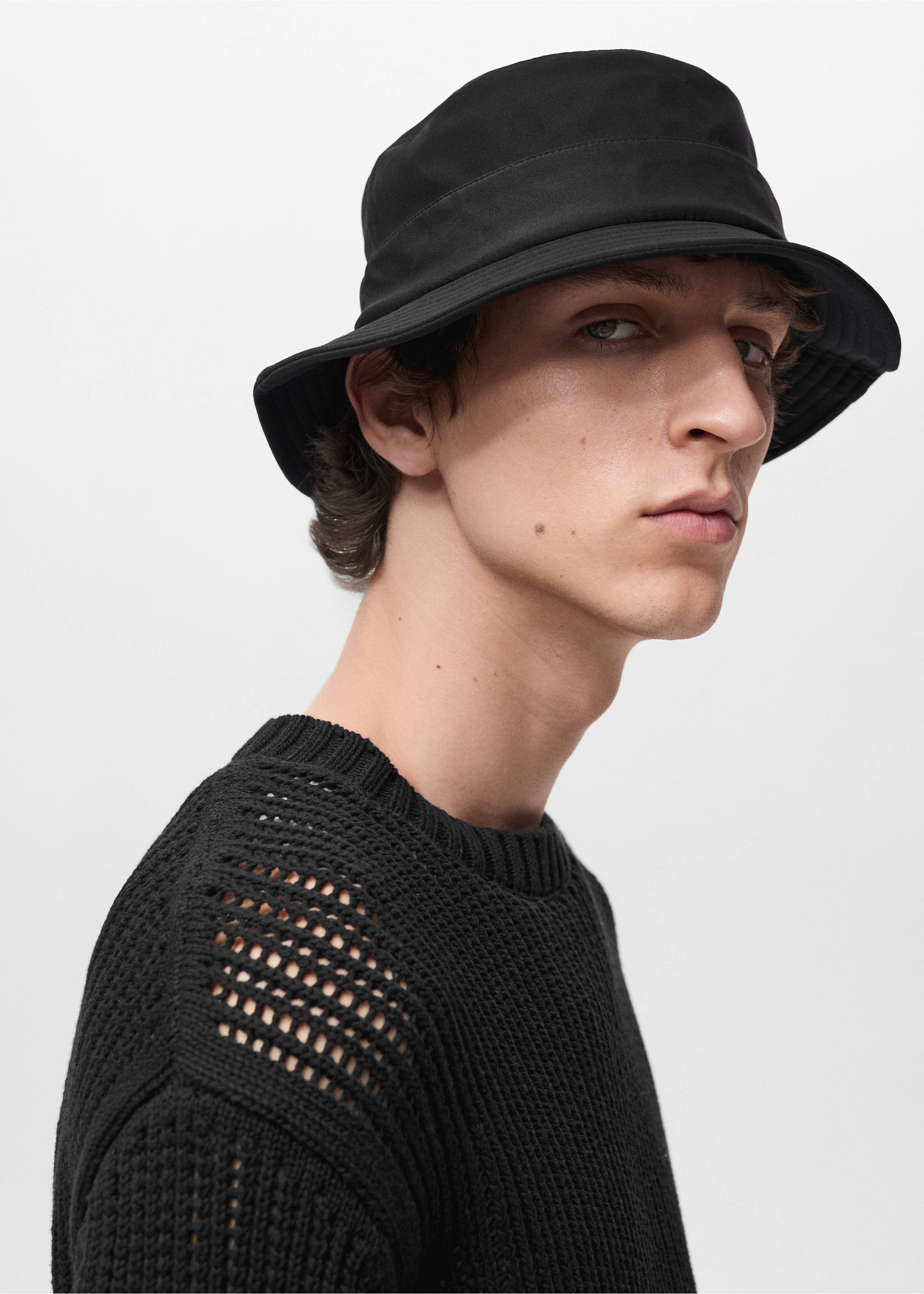 Bucket hat - General plane, Black. Ref: 87095141-00.