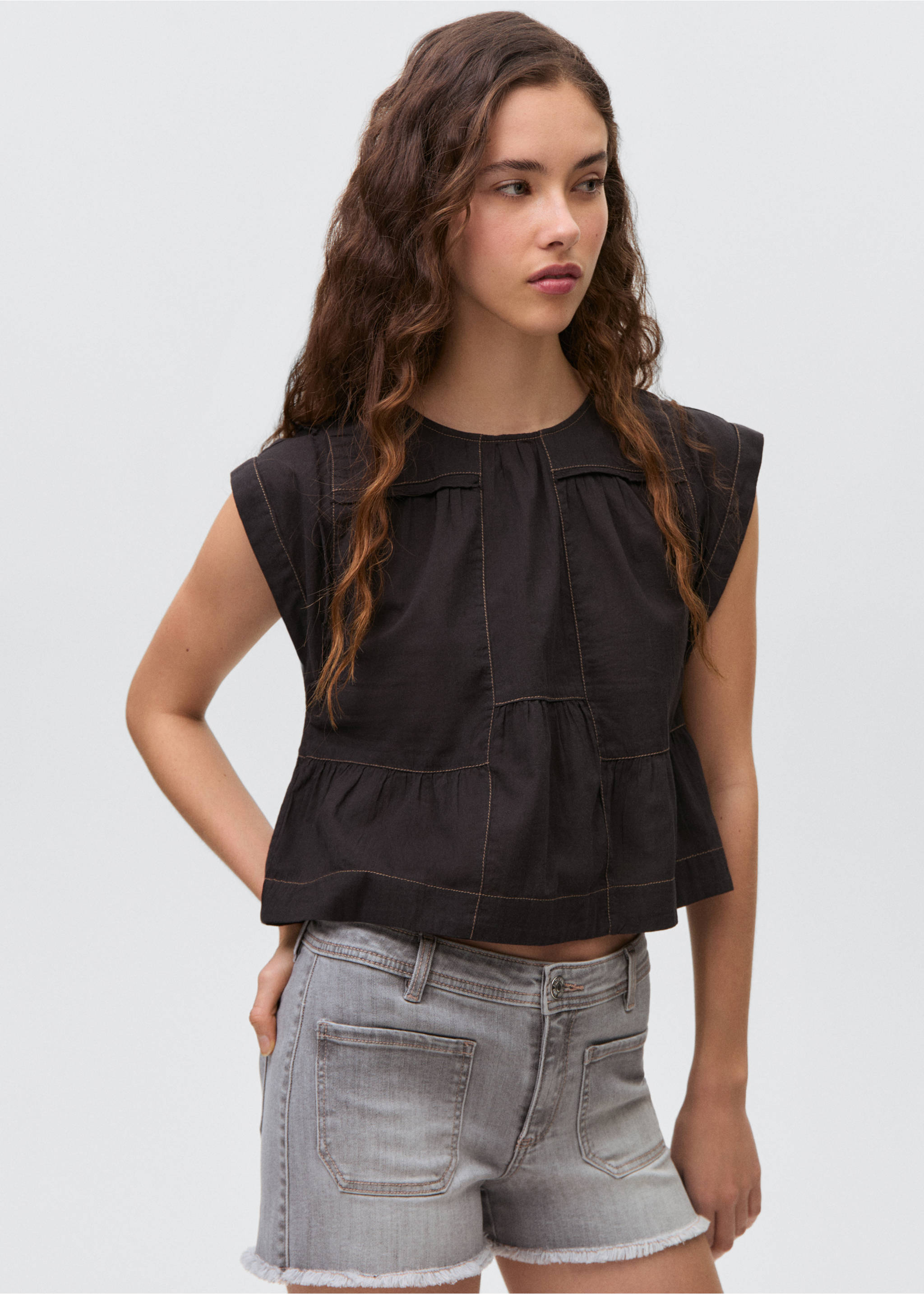 Shorts vaqueros bajo deshilachado - Plano medio, Gris. Ref: 87095724-00.