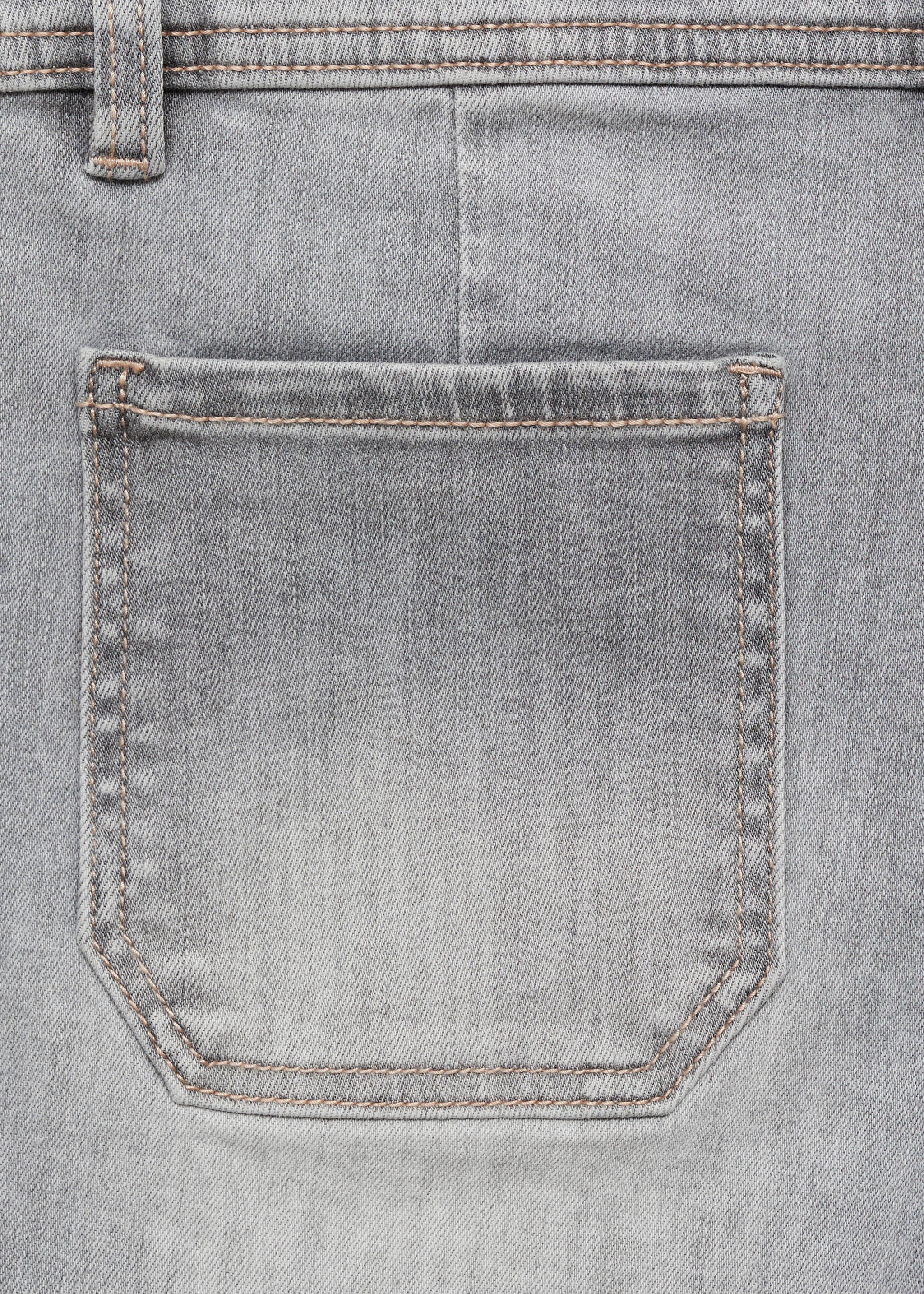 Shorts vaqueros bajo deshilachado - Detalle del artículo 0, Gris. Ref: 87095724-00.