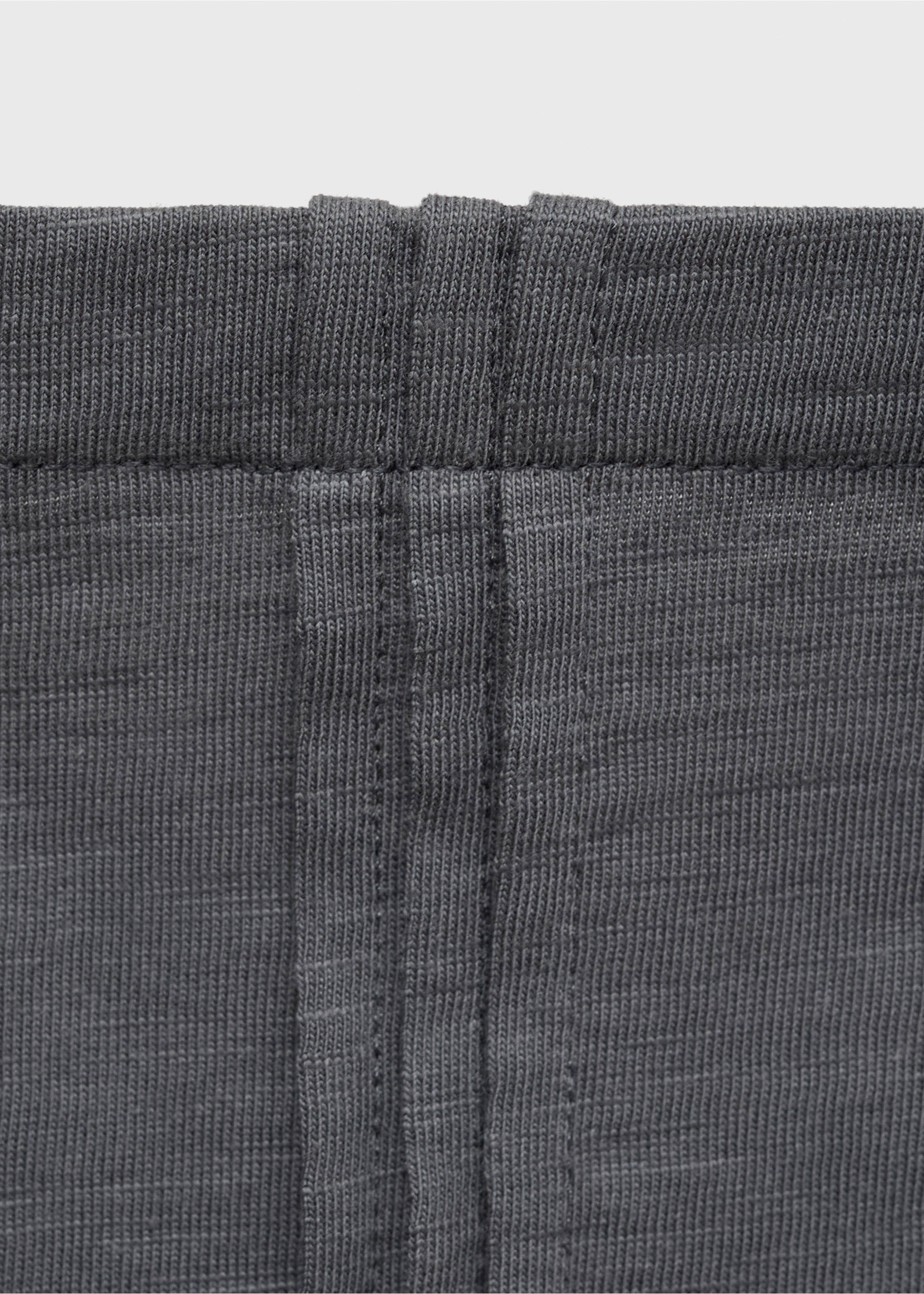 Pleat detailed top - Details of the article 8, Charcoal. Ref: 87095726-00.