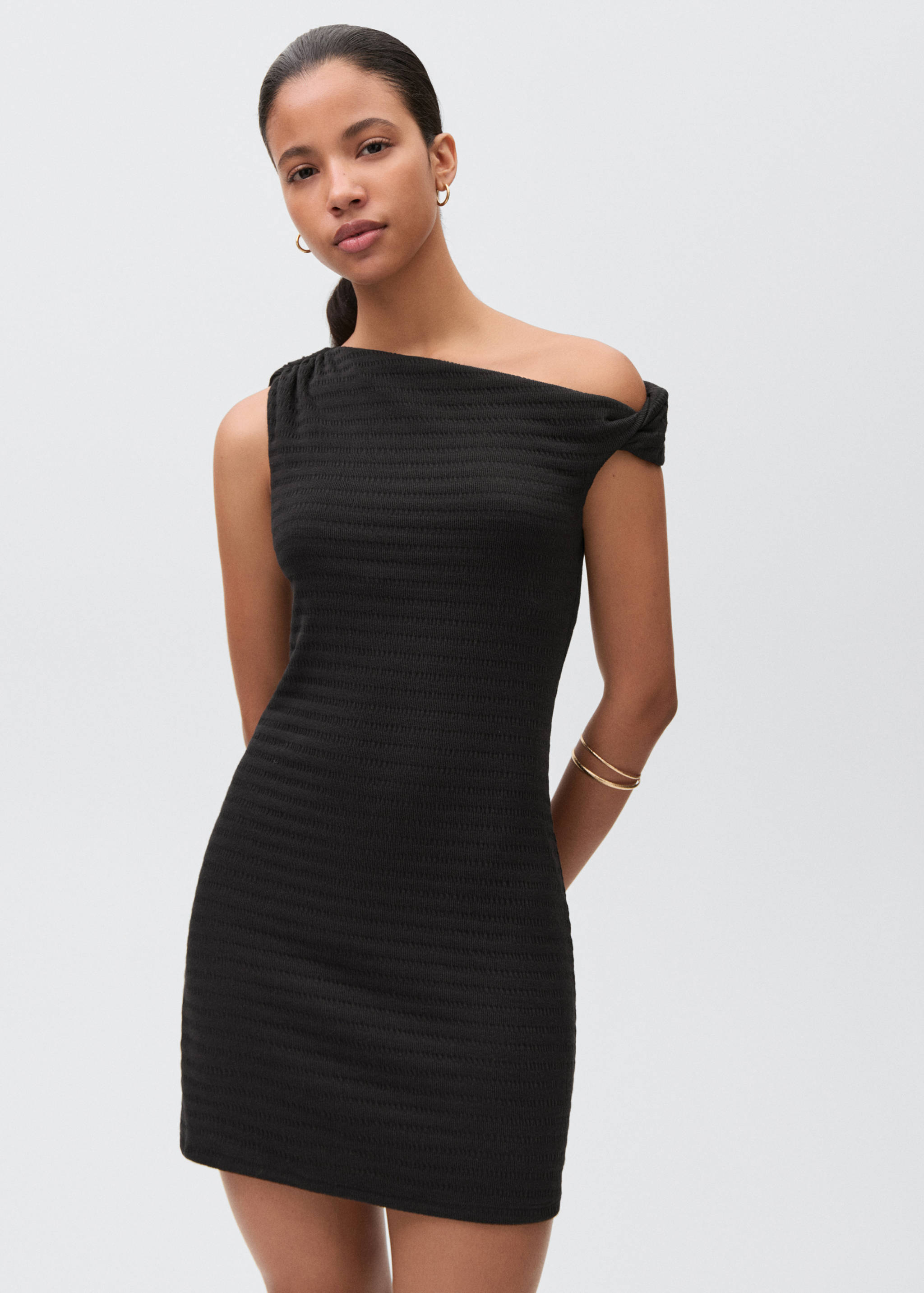 Short knitted dress - Medium plane
