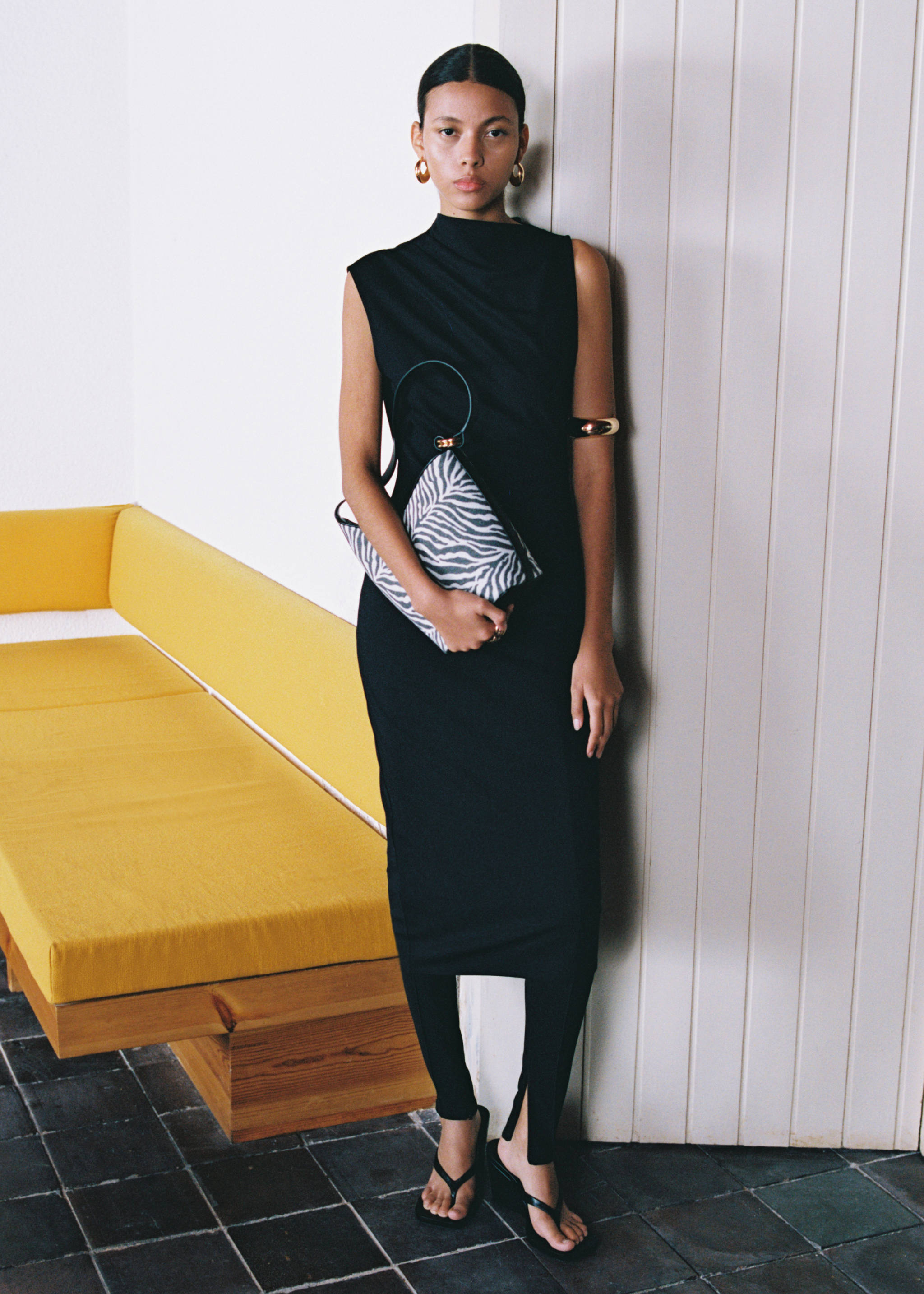 Bolso bucket grande estampado cebra - Plano general