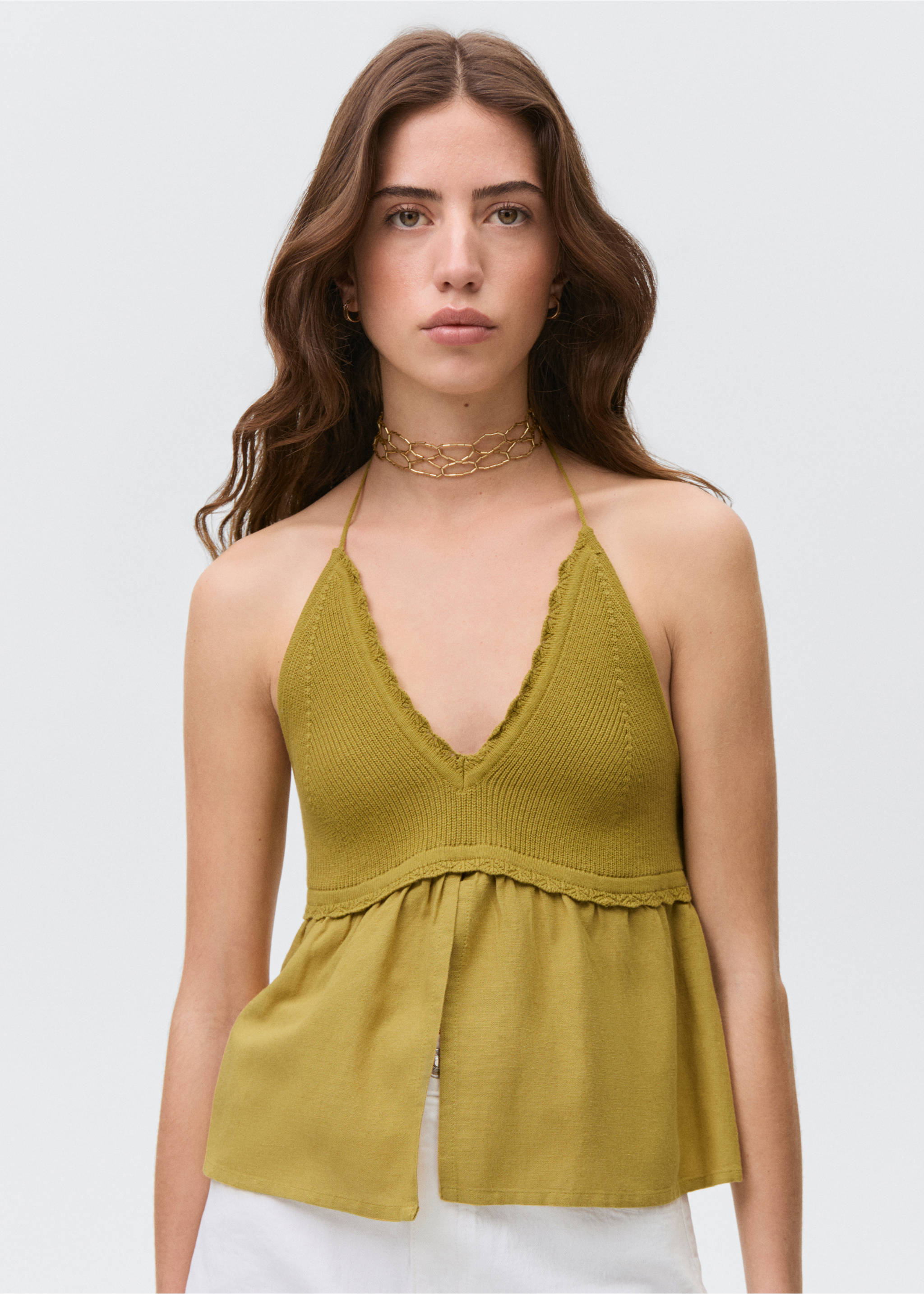 Top maille ouverture - Plan moyen, Olive. Ref: 87095733-00.