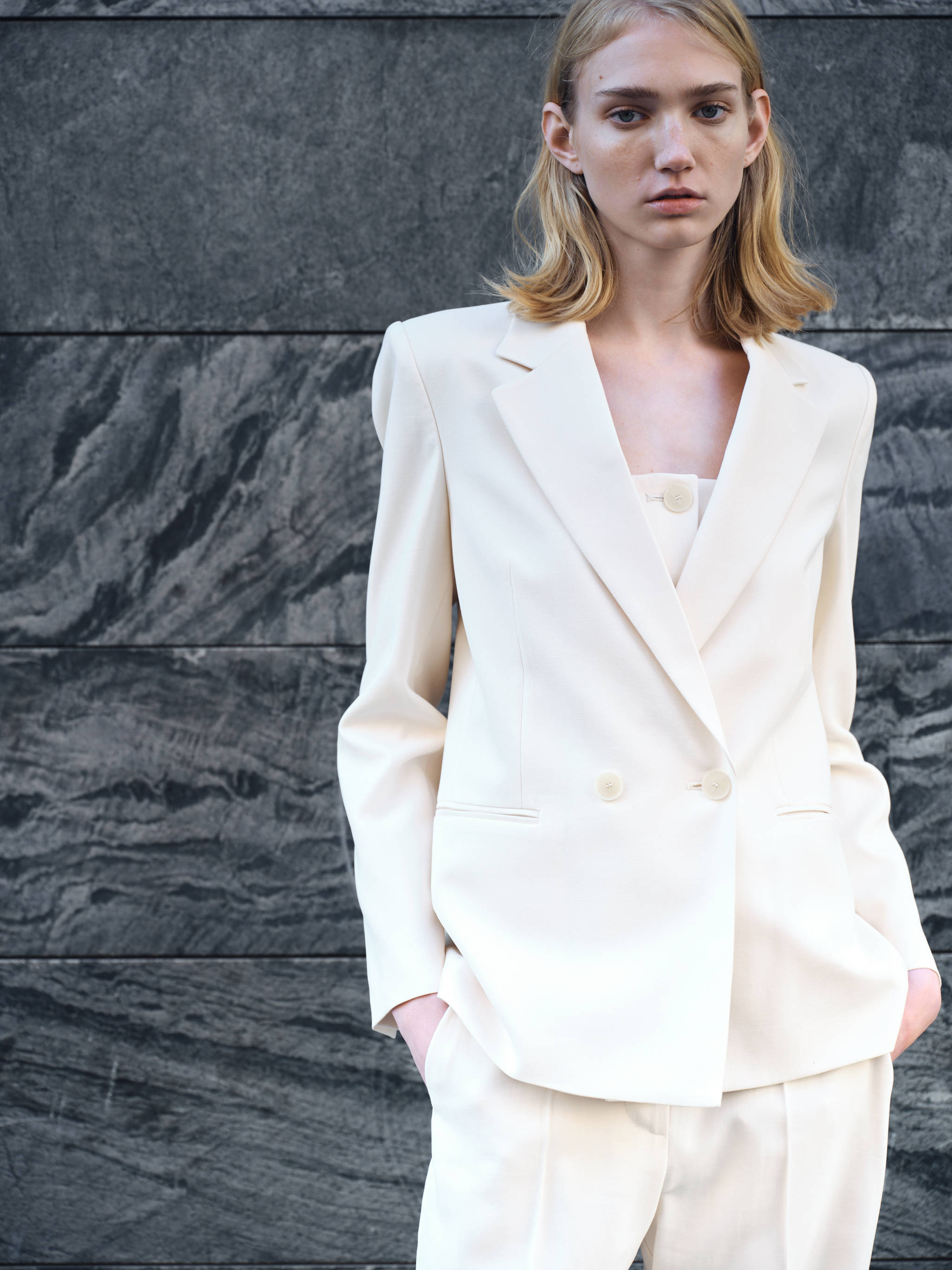 Straight-fit suit blazer - Details of the article 7