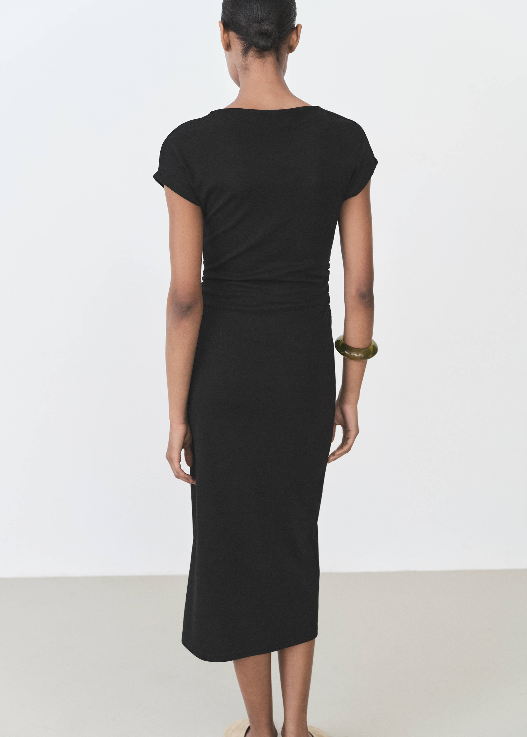 Midi šaty s detailem řasení - Zadní strana zboží