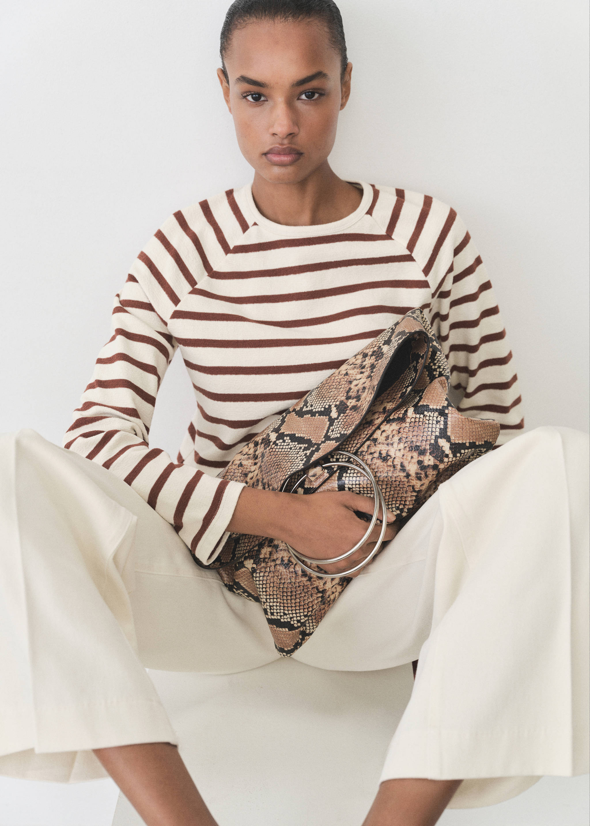 Dessuadora ratlles coll rodó - Detall de l'article 2