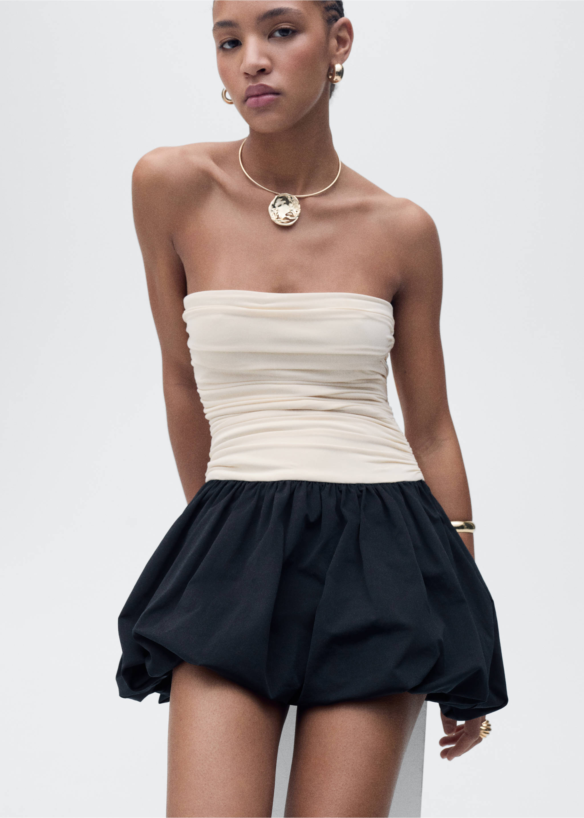 Draped-body balloon skirt dress - Details of the article 2, Ecru. Ref: 87095757-00.