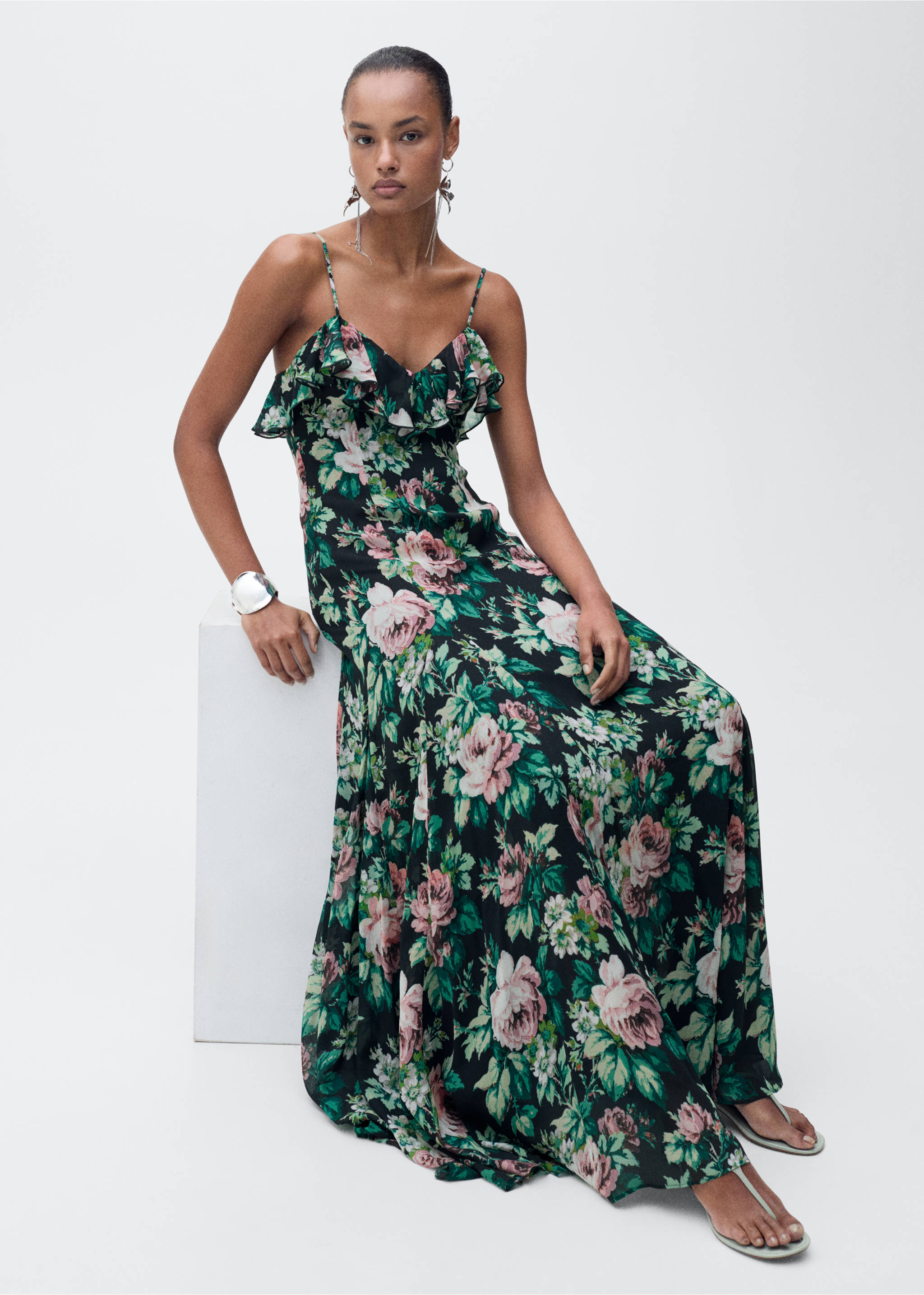 Ruffled floral print dress - Details of the article 2, Black. Ref: 87095765-00.