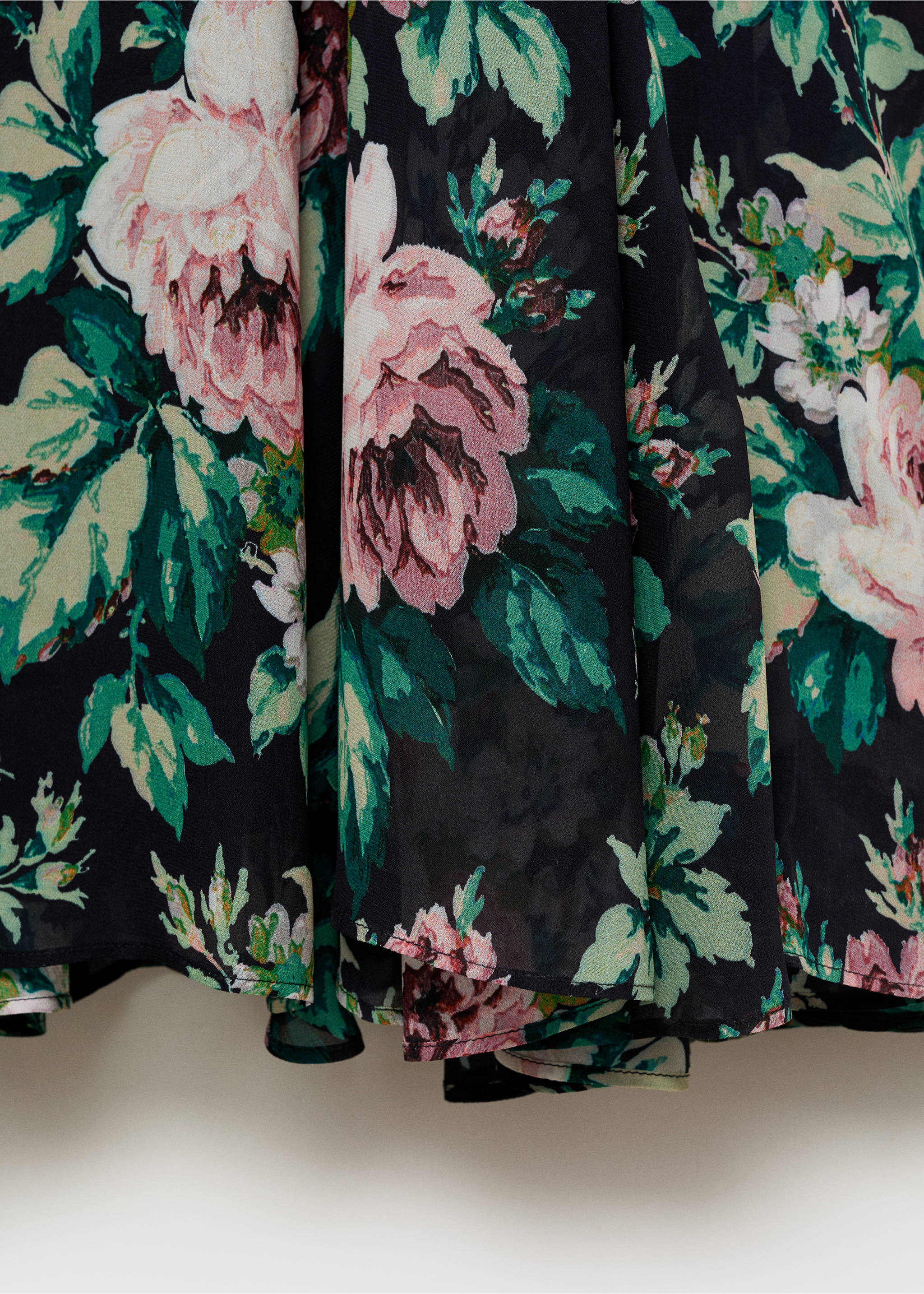 Ruffled floral print dress - Details of the article 0, Black. Ref: 87095765-00.