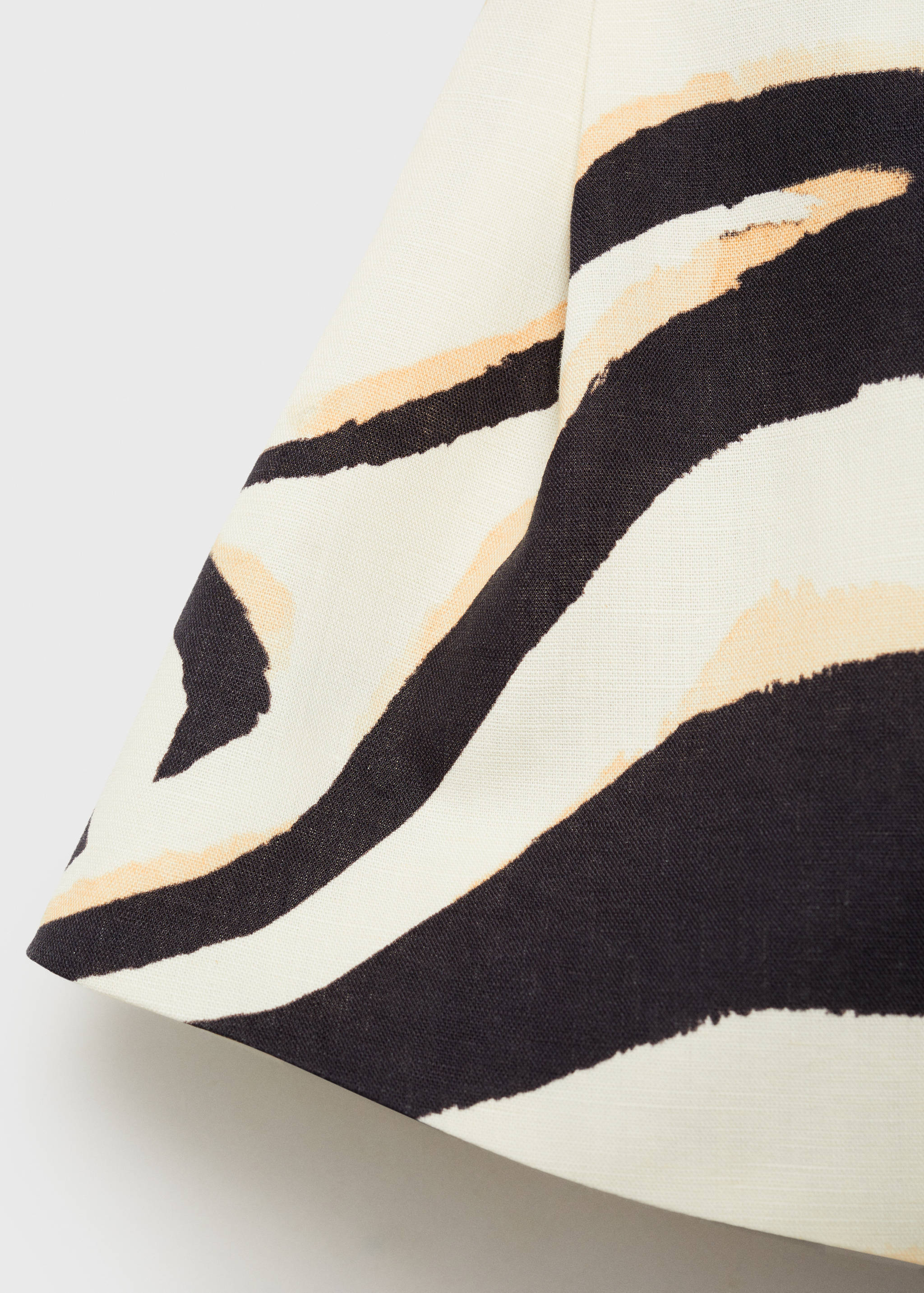 Linen zebra-print halter waistcoat - Details of the article 0