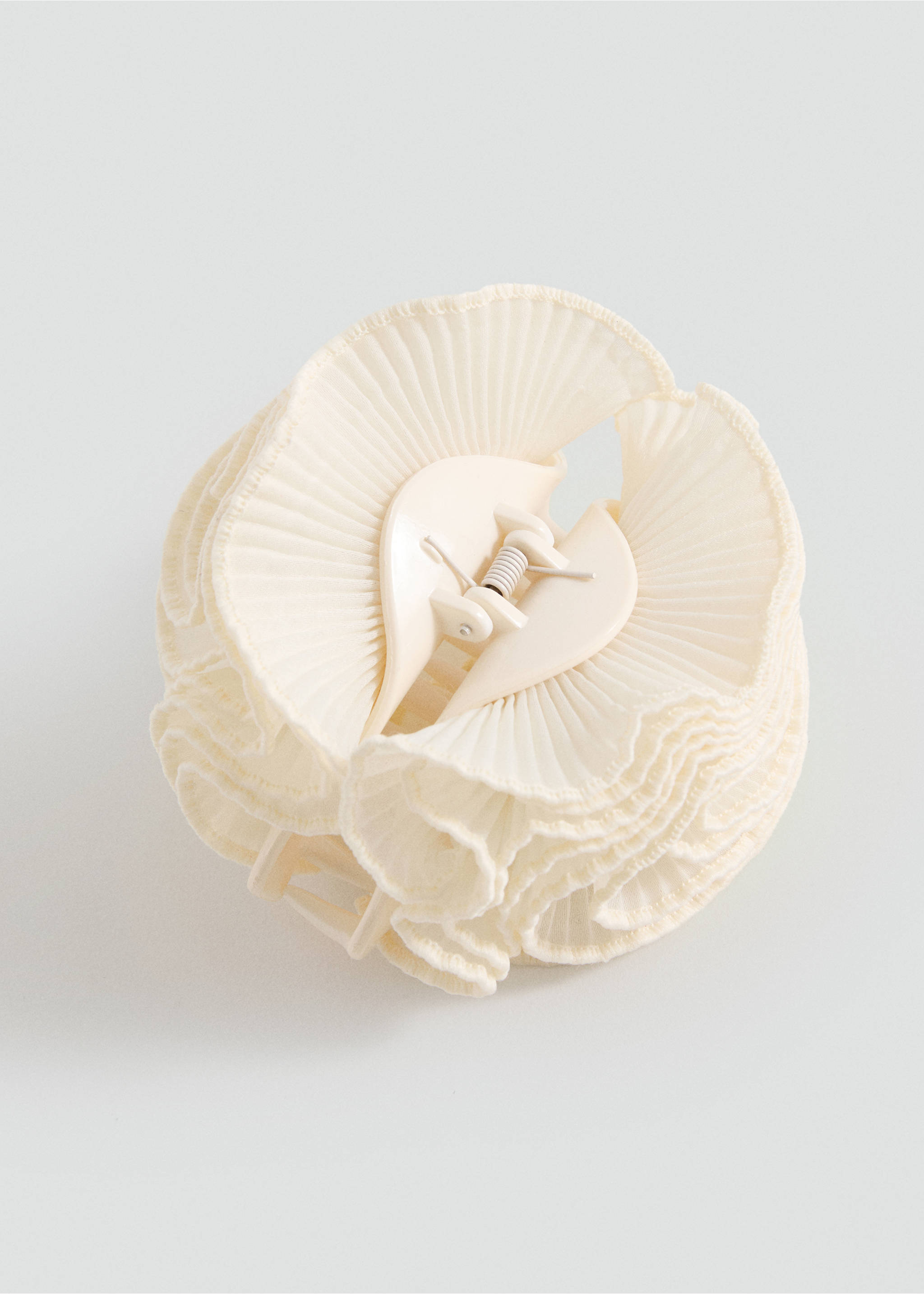 Haarclip met getextureerde bloem - Middenvlak, Ecru. Ref: 87095925-00.