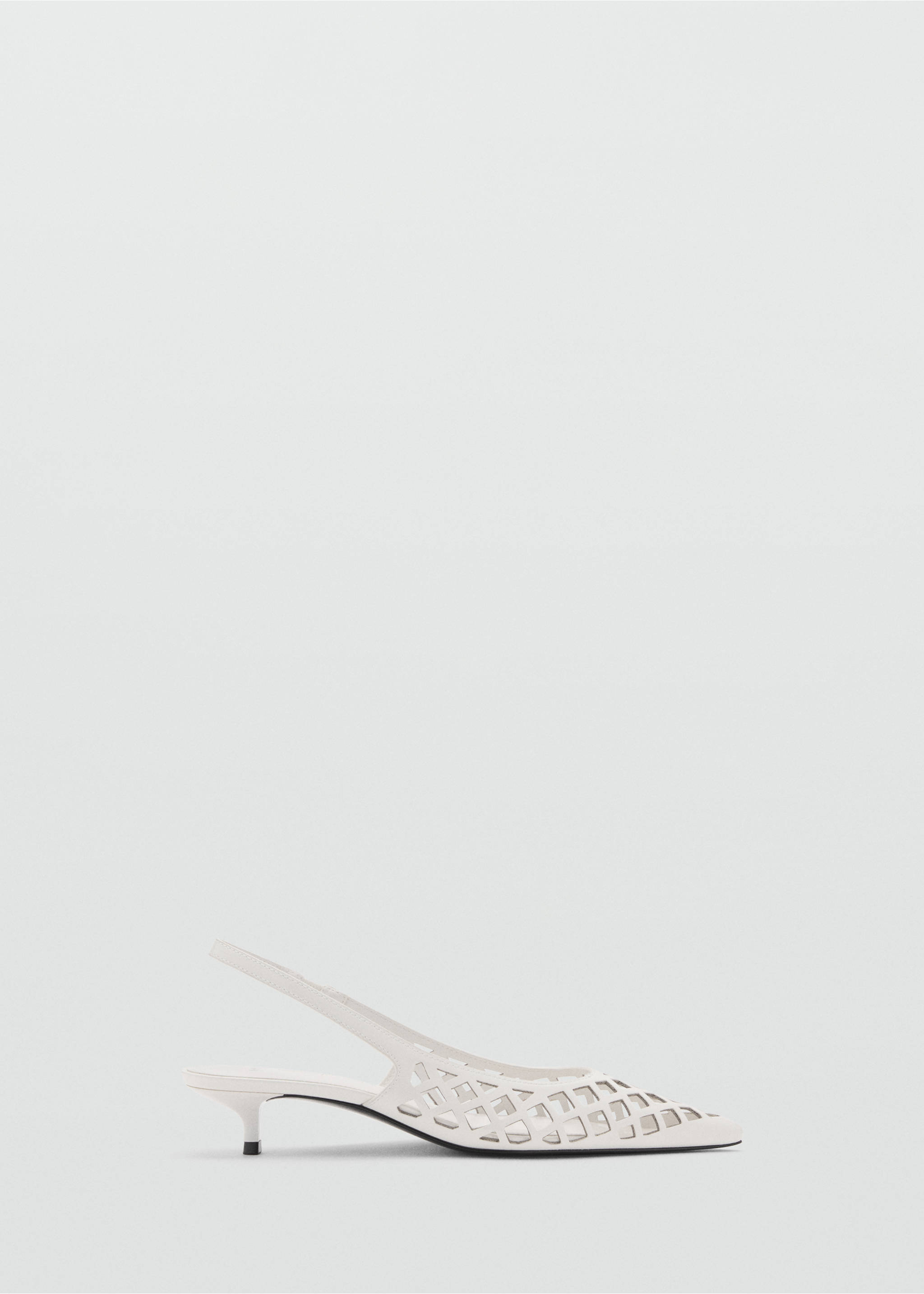 Chaussures kitten heel perforées - Article sans modèle, Blanc. Ref: 87095934-00.