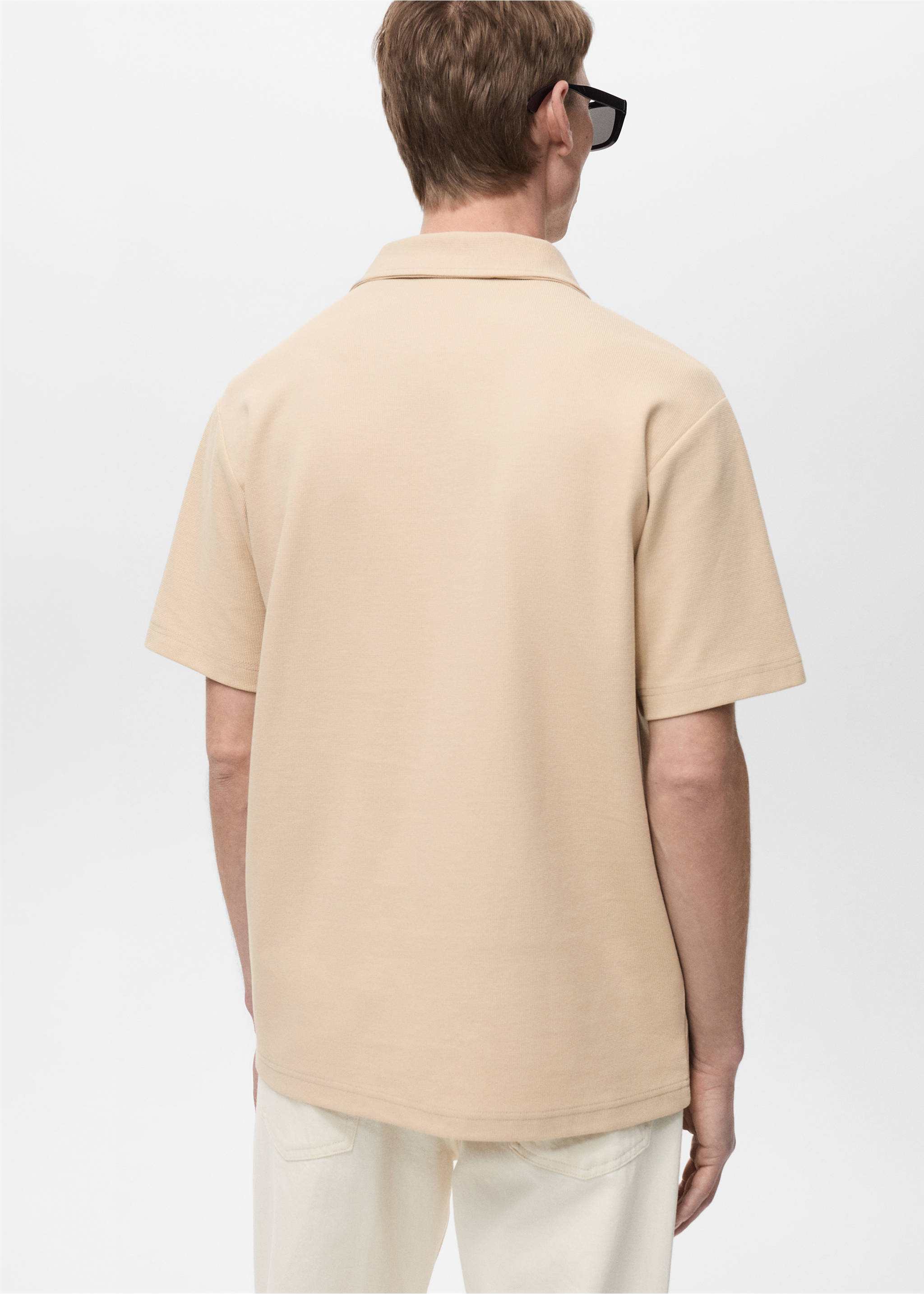 Polo Struktur Reißverschlusskragen - Rückseite des Artikels, Beige. Ref: 87095939-00.