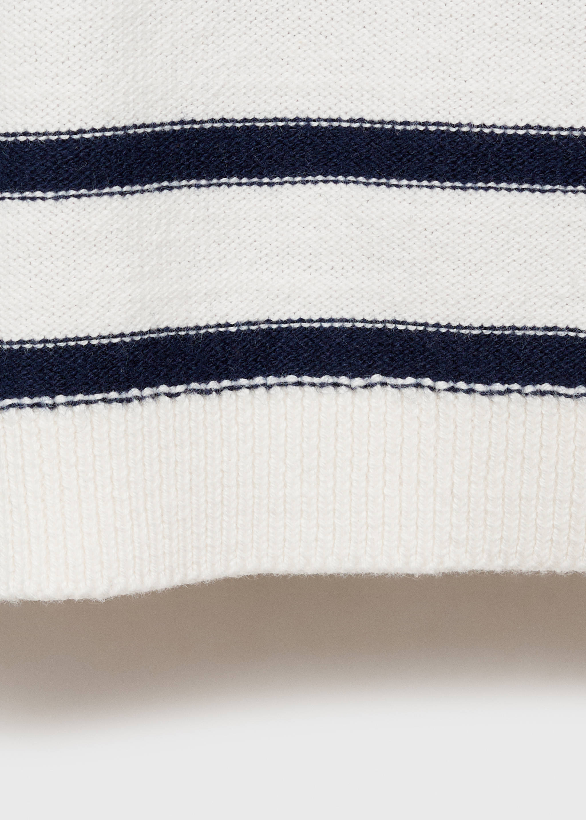Gestreifter Baumwollpullover - Detail des Artikels 8