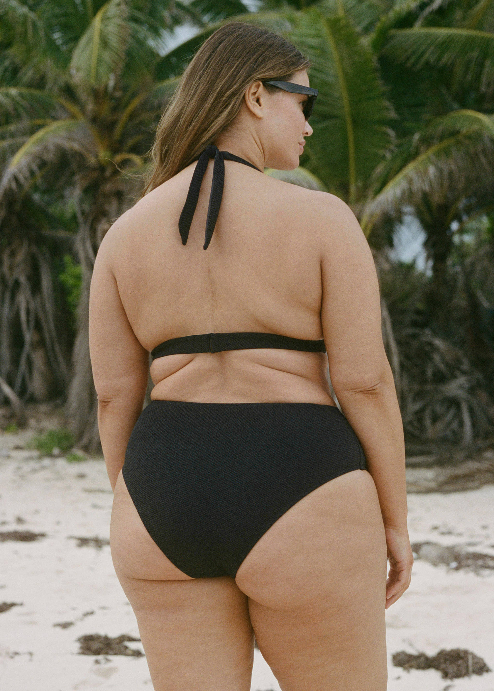 Ribbed high-waisted bikini bottom - Details of the article 4