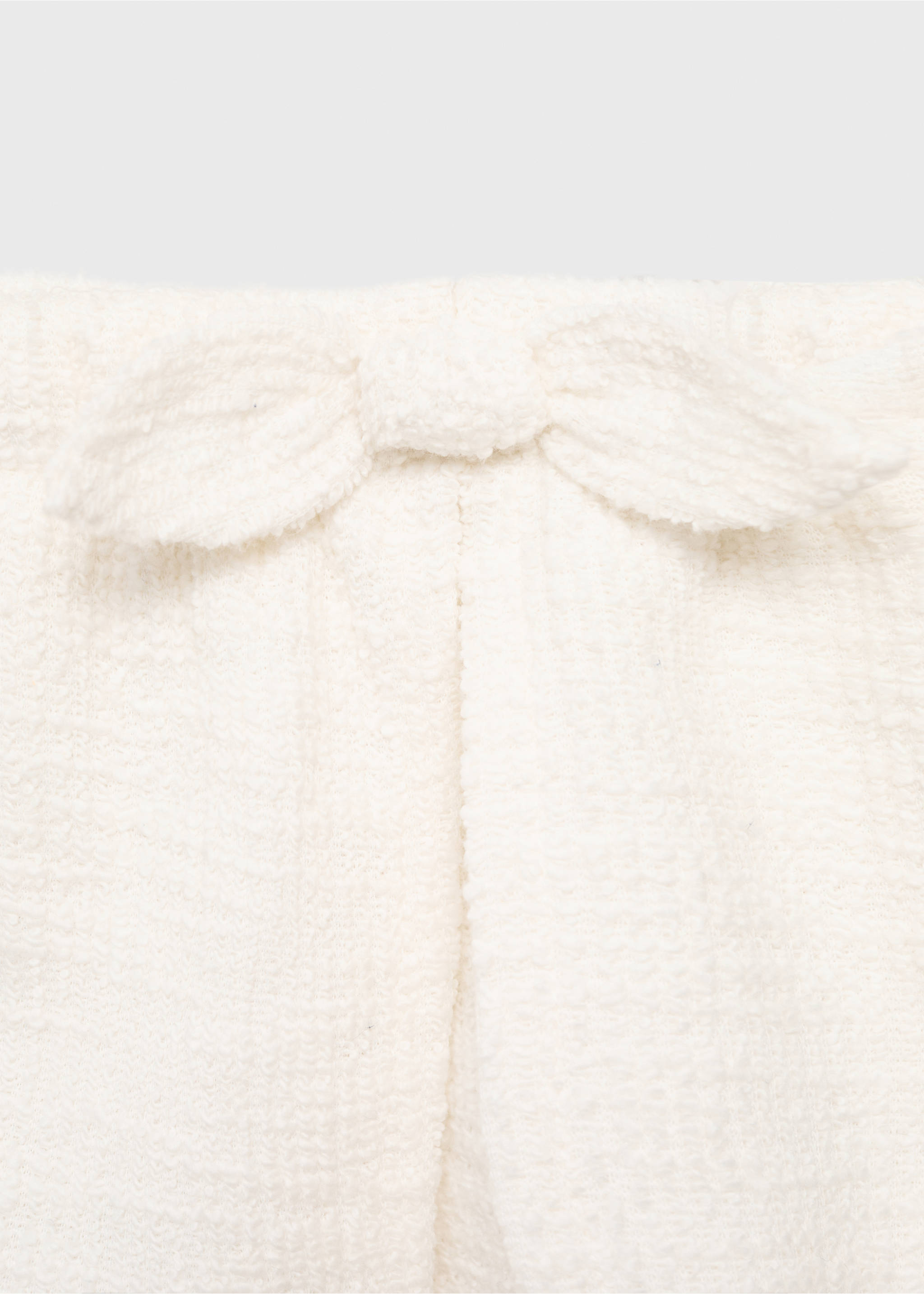 Hosenrock mit Schleife - Detail des Artikels 8, Cremeweiß. Ref: 87095975-00.