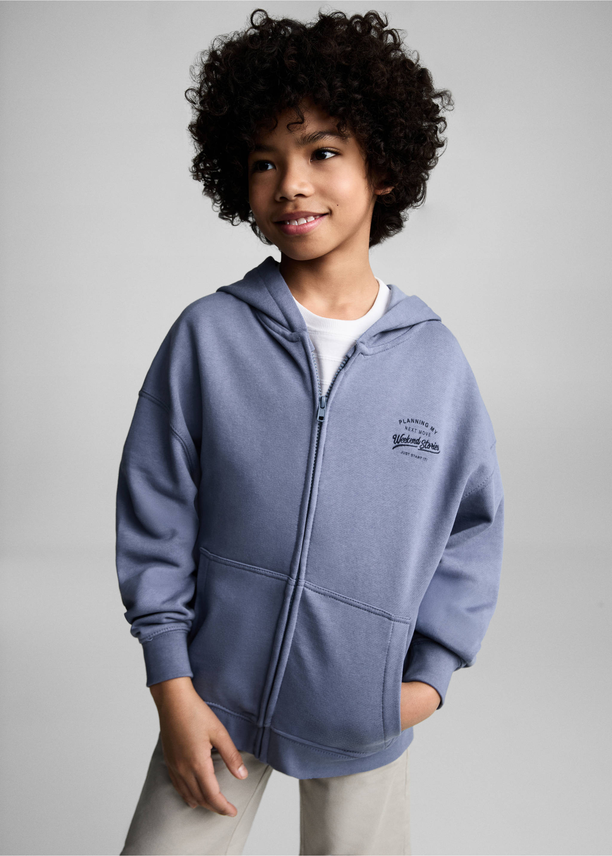 Sweatshirt with open hood - Medium plane, Blue. Ref: 87095977-00.