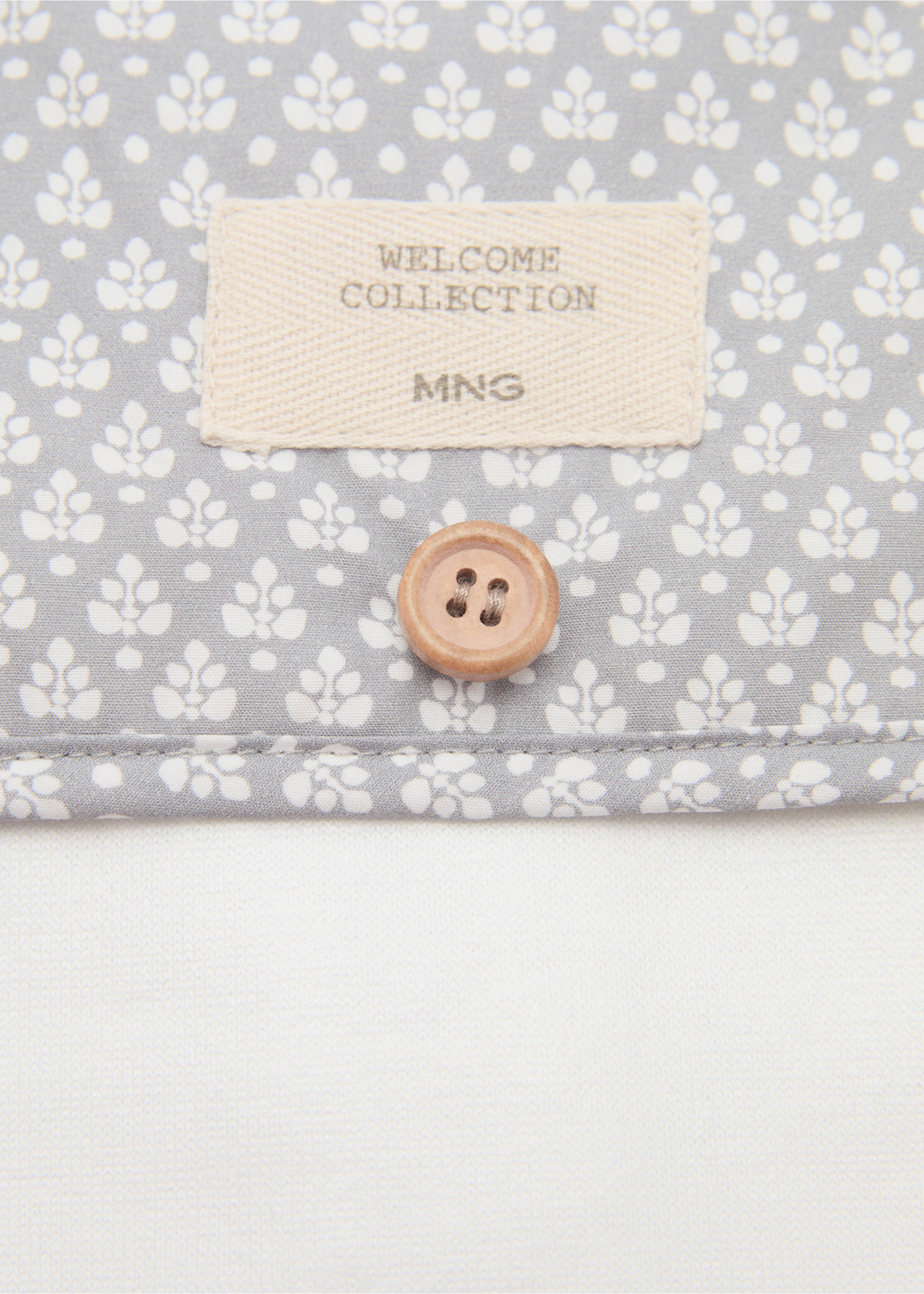 Printed travel changing mat - Details of the article 1, Grey. Ref: 87095982-00.