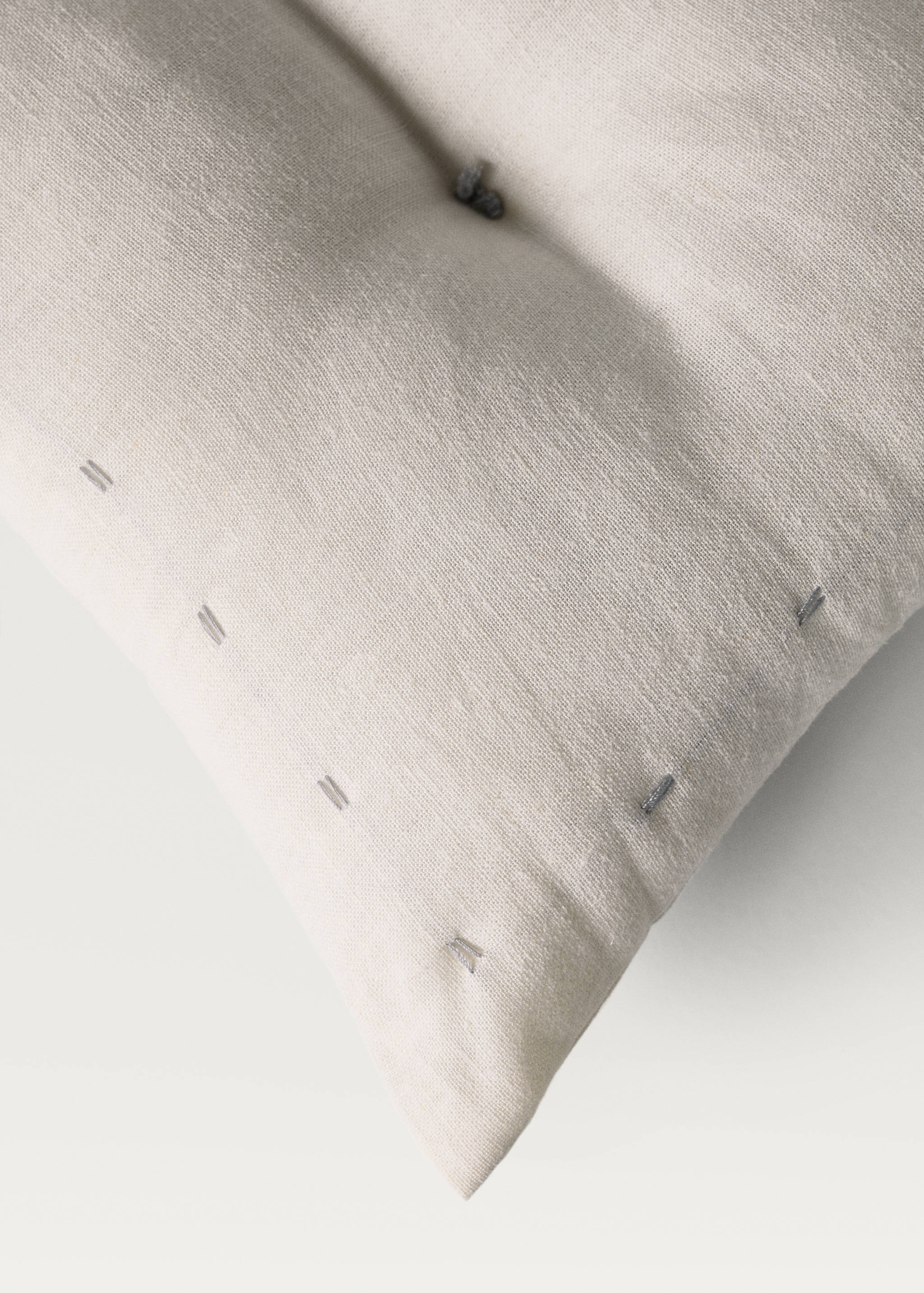 Linen cotton children’s cushion with stitching detail 30x20 cm - Details of the article 3