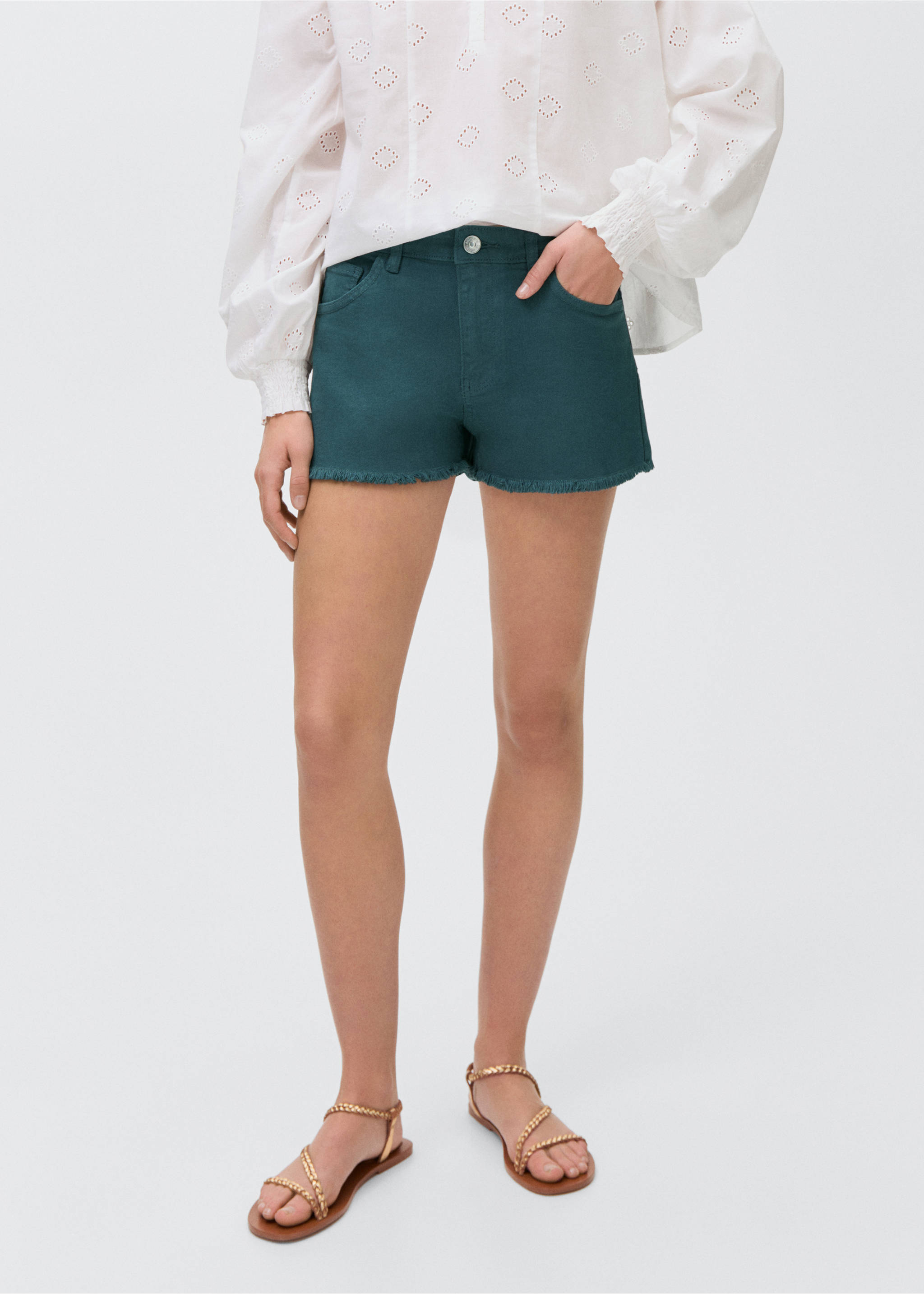 Jeansshorts mit ausgefranstem Saum - Detail des Artikels 1, Petrolblau. Ref: 87096335-00.
