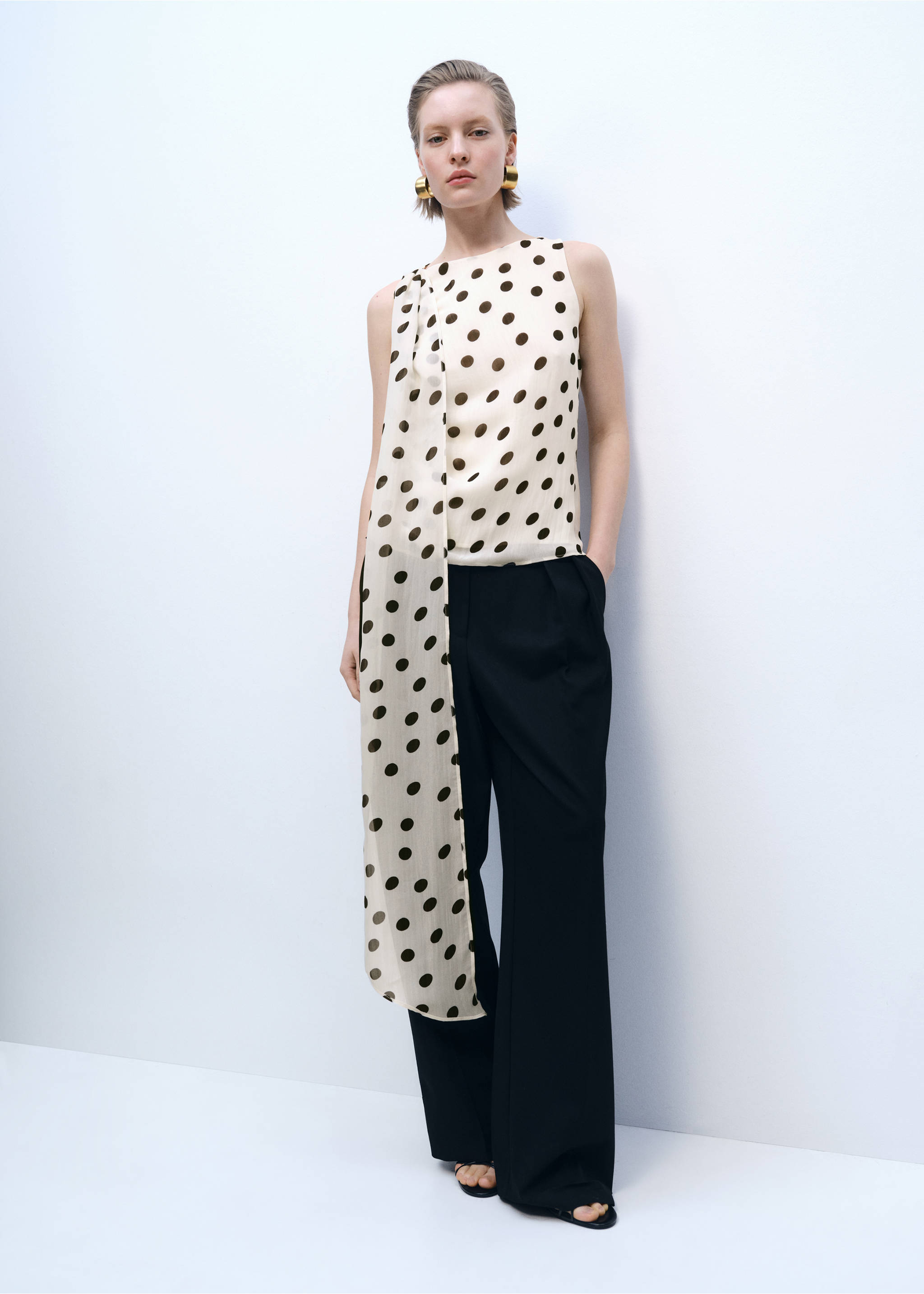 Polka-dot wrap-neck blouse - General plane, Off White. Ref: 87096354-00.